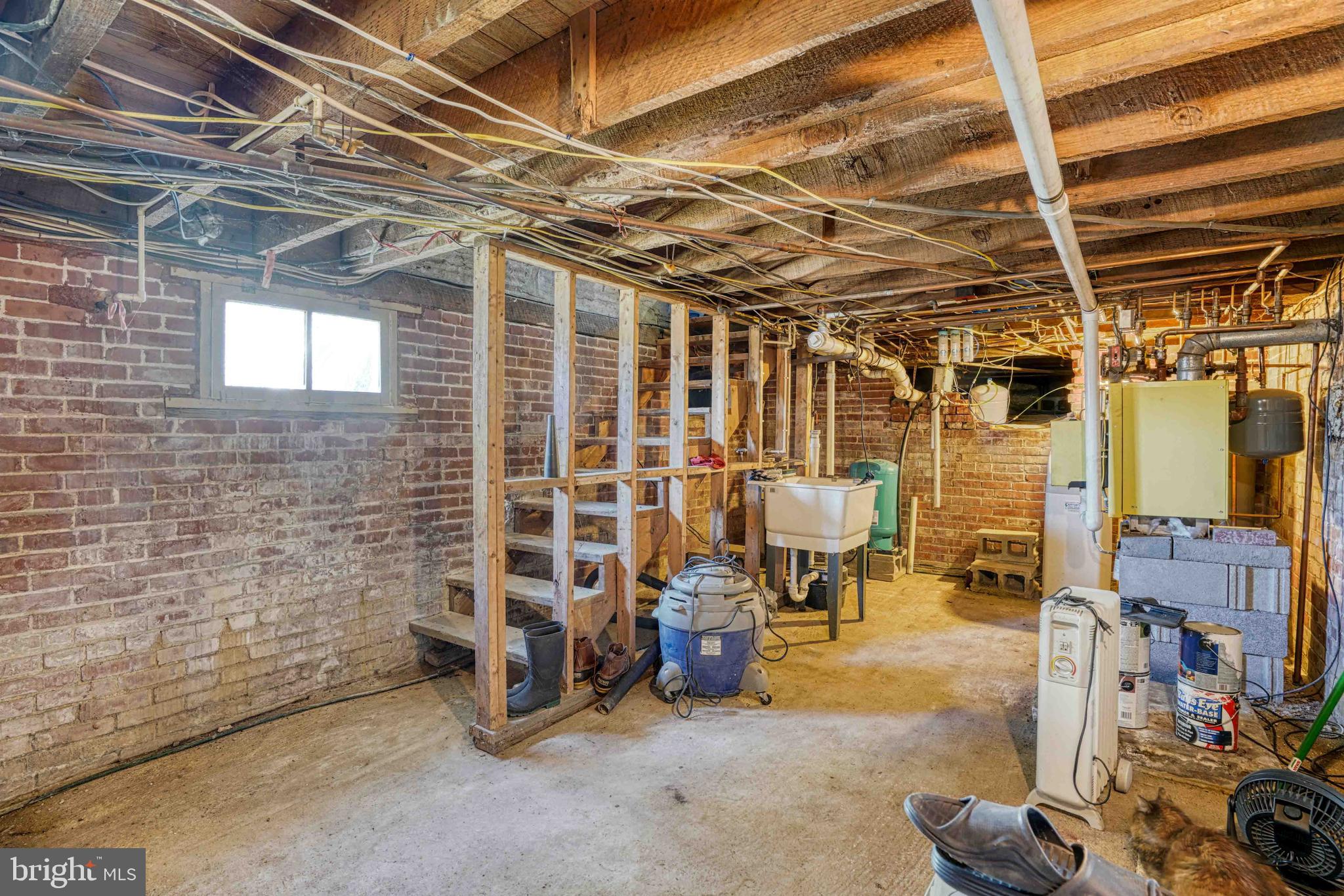 HILLSBORO ESTATES - Residential