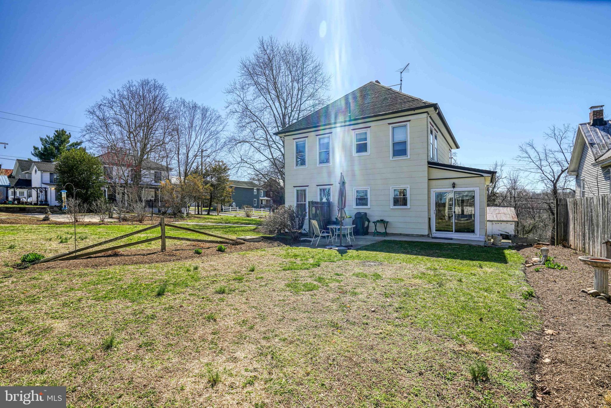 HILLSBORO ESTATES - Residential