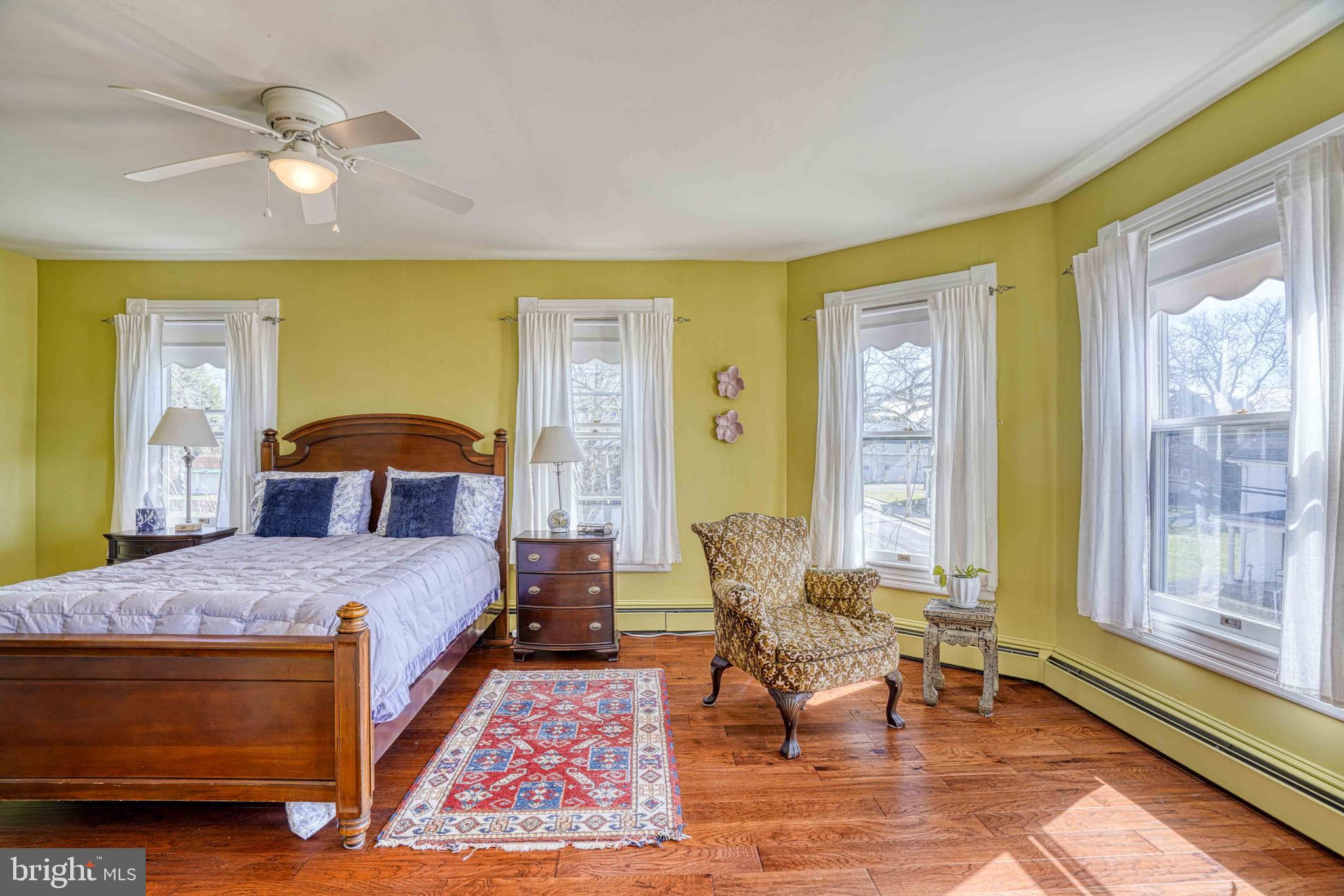 HILLSBORO ESTATES - Residential