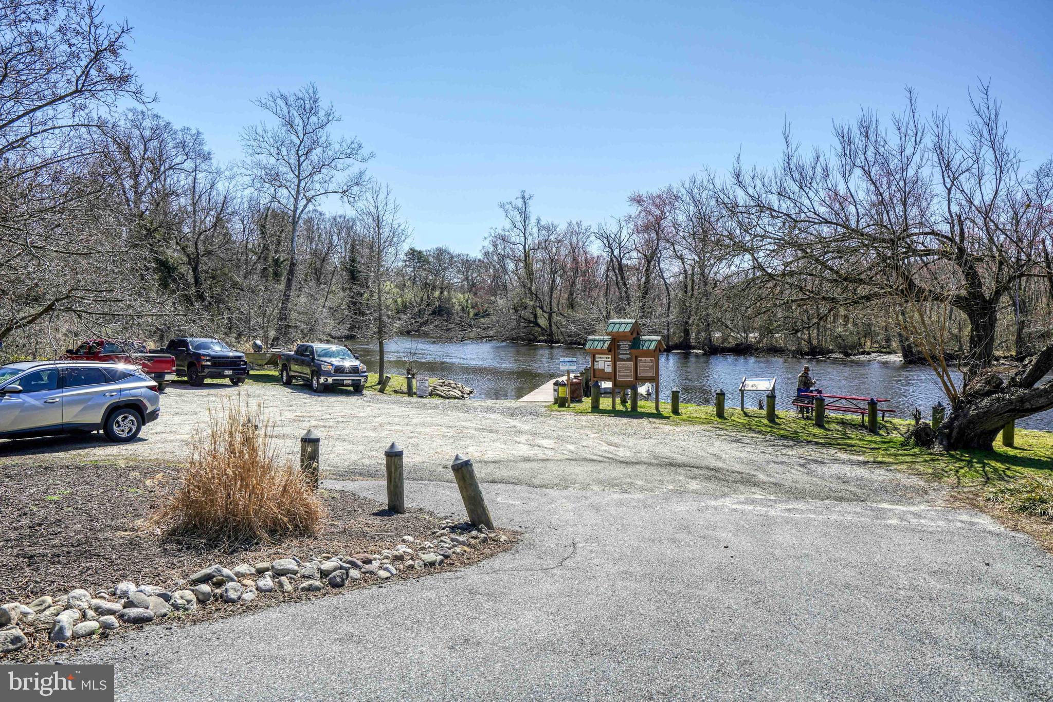 HILLSBORO ESTATES - Residential