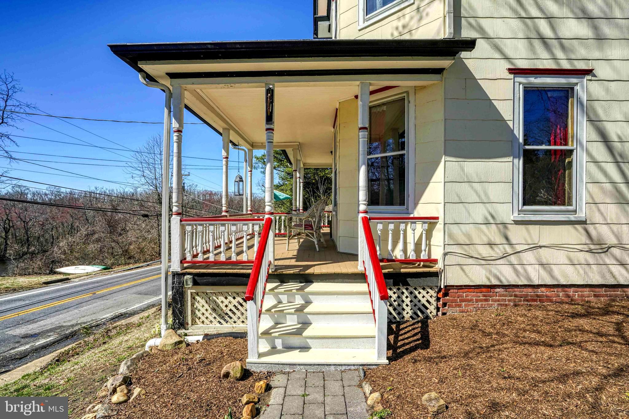 HILLSBORO ESTATES - Residential