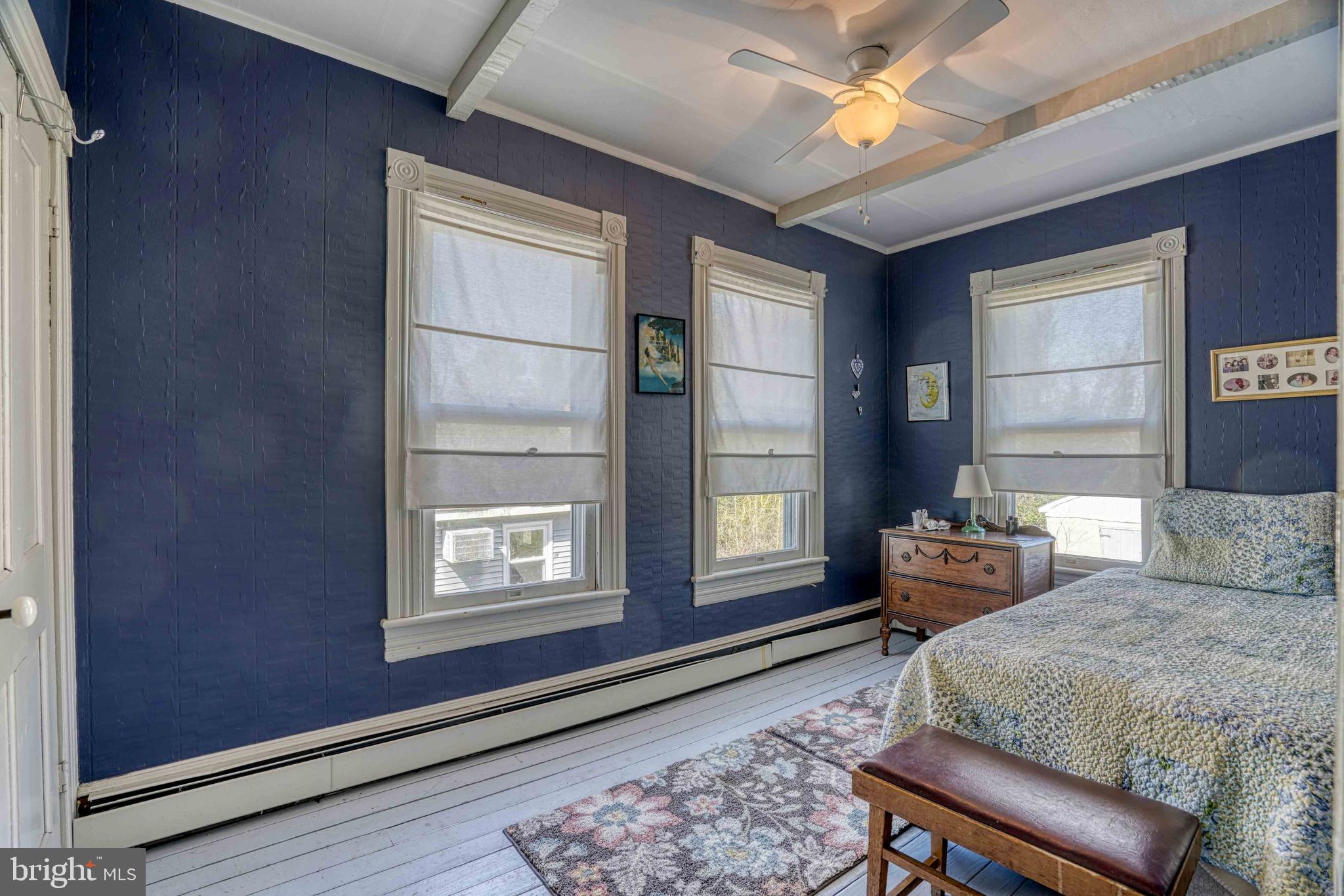 HILLSBORO ESTATES - Residential