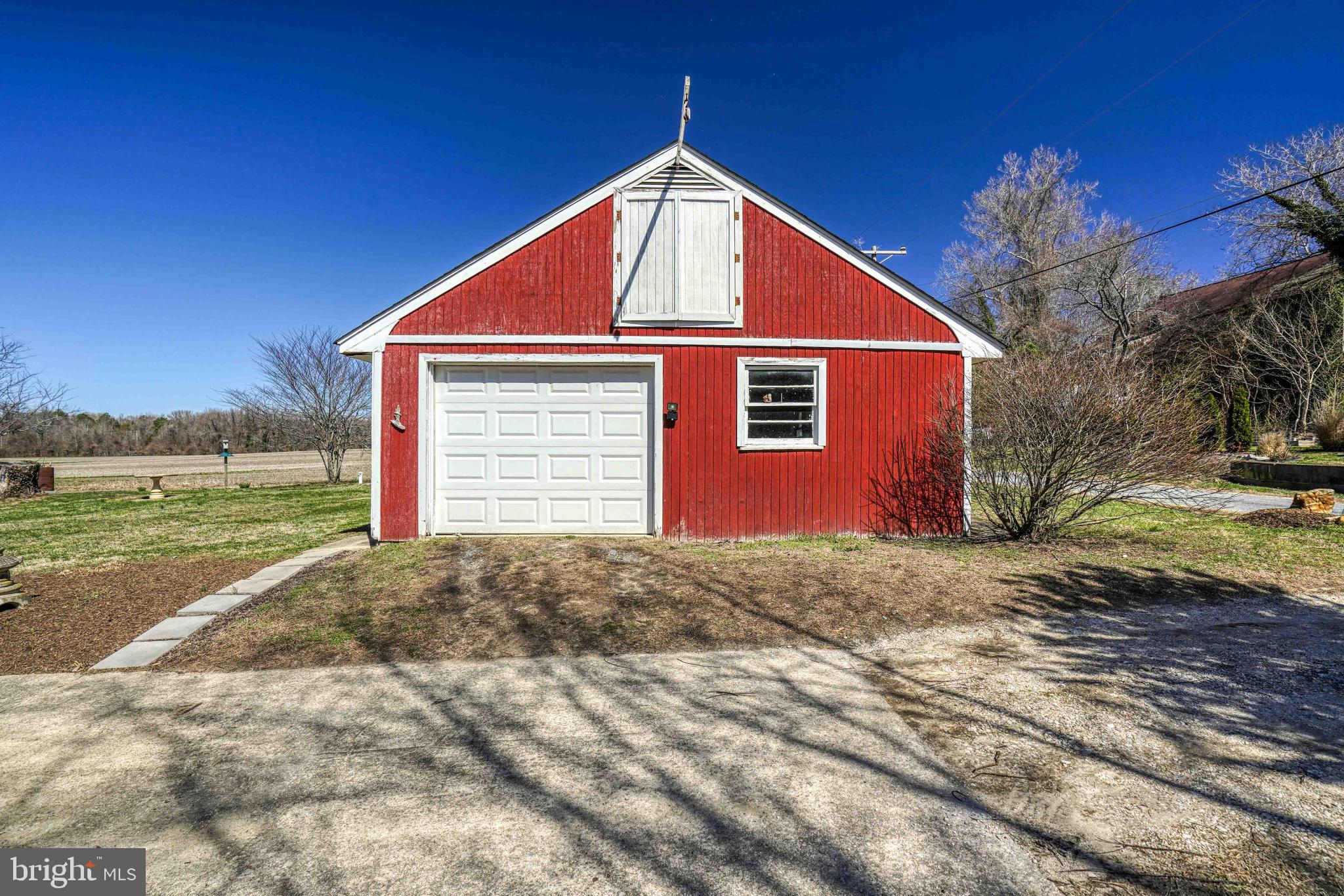 HILLSBORO ESTATES - Residential