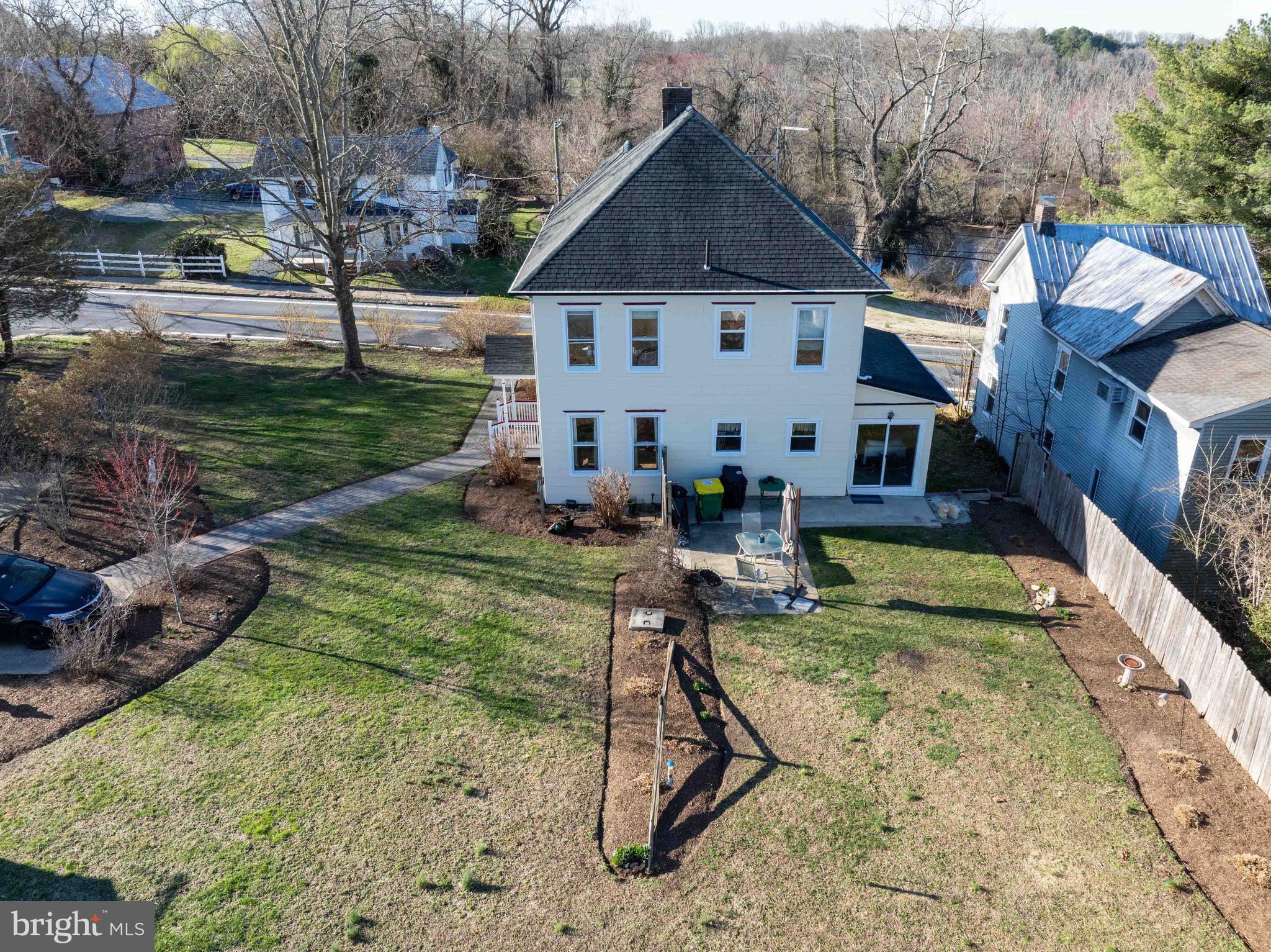 HILLSBORO ESTATES - Residential