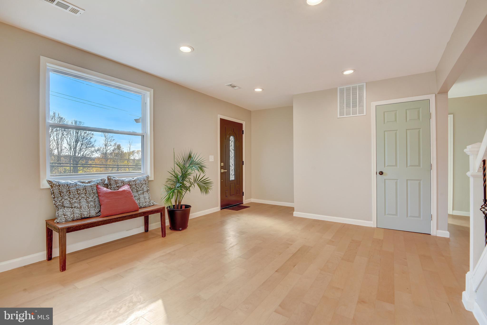 RANDALLSTOWN - Residential