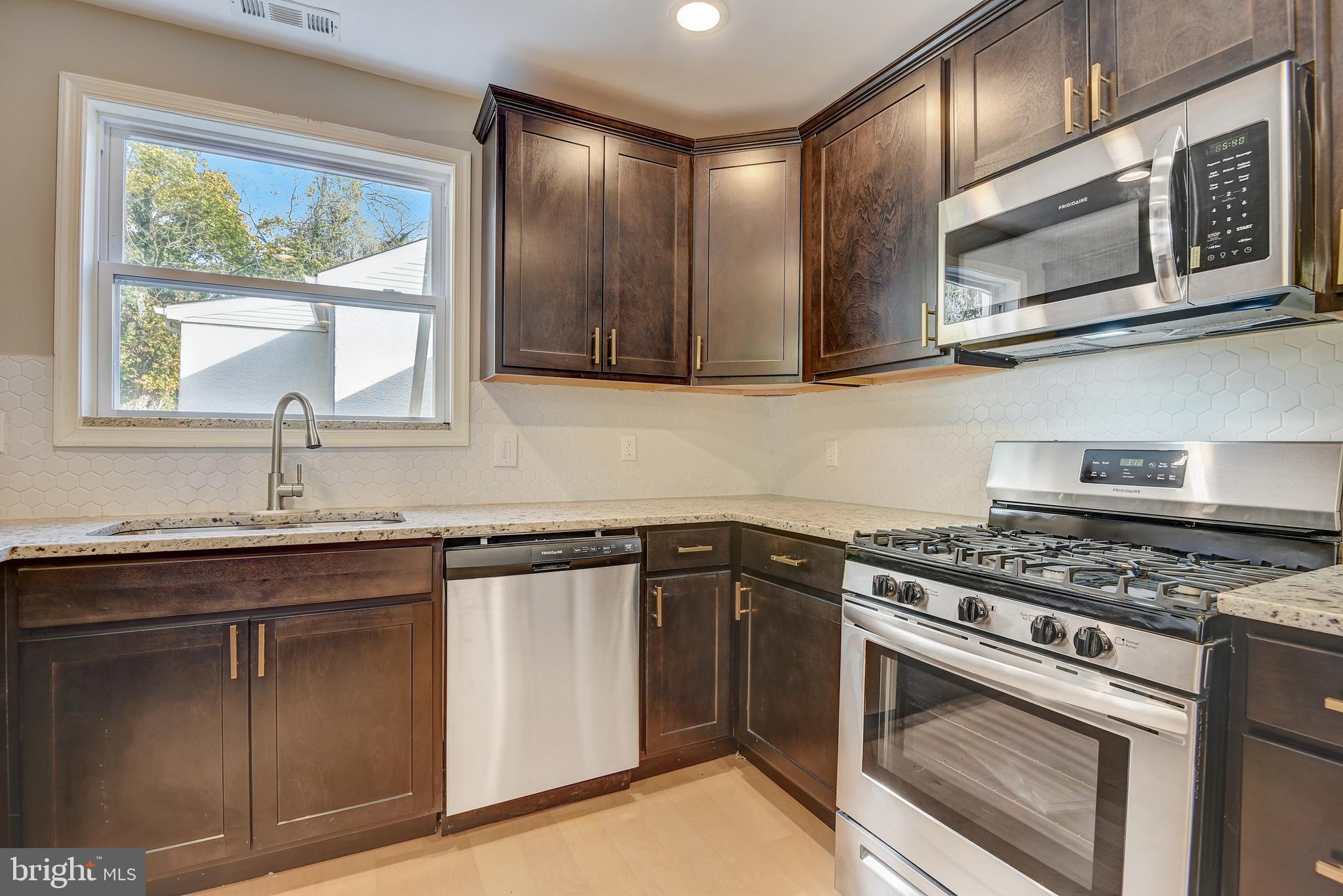 RANDALLSTOWN - Residential