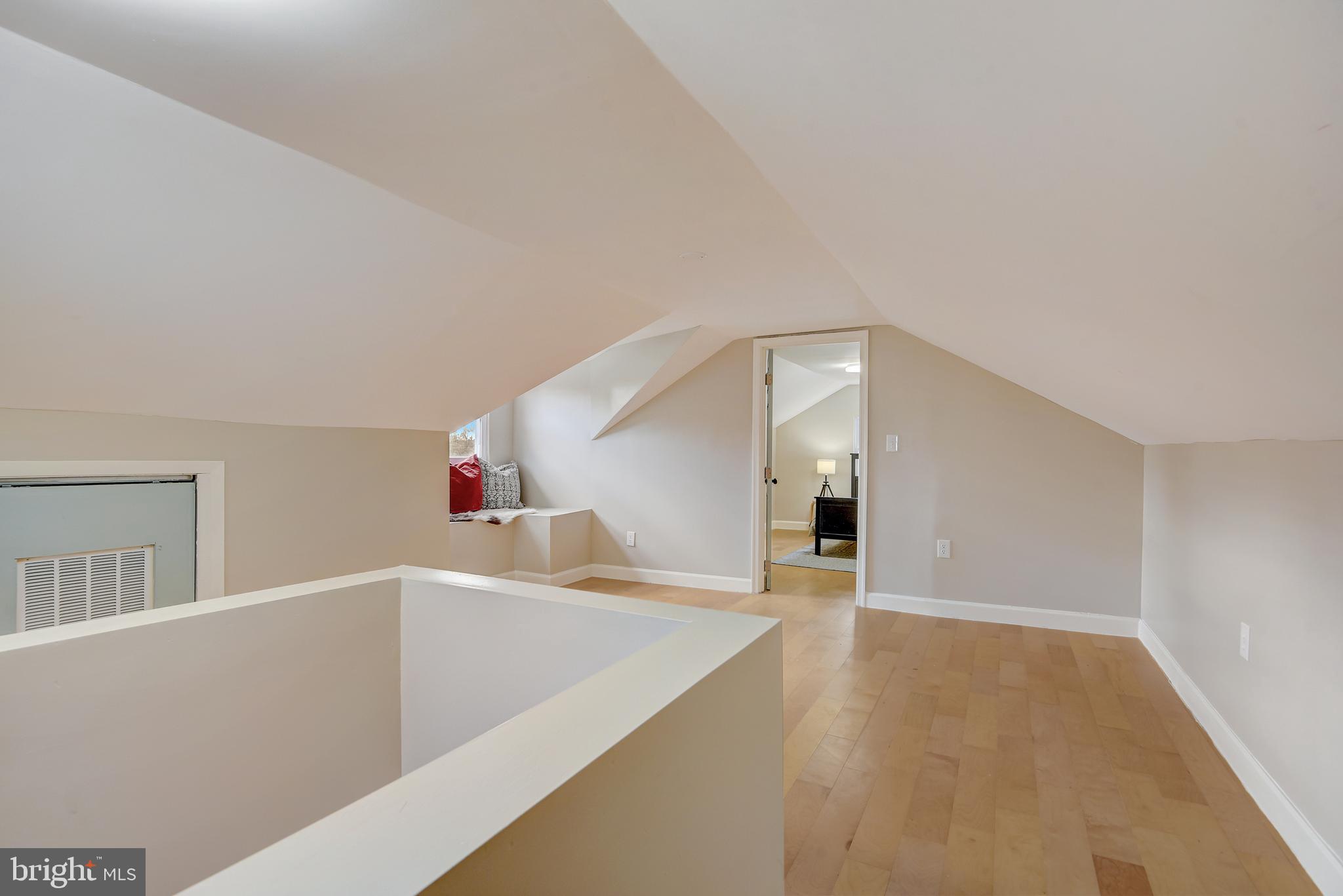 RANDALLSTOWN - Residential