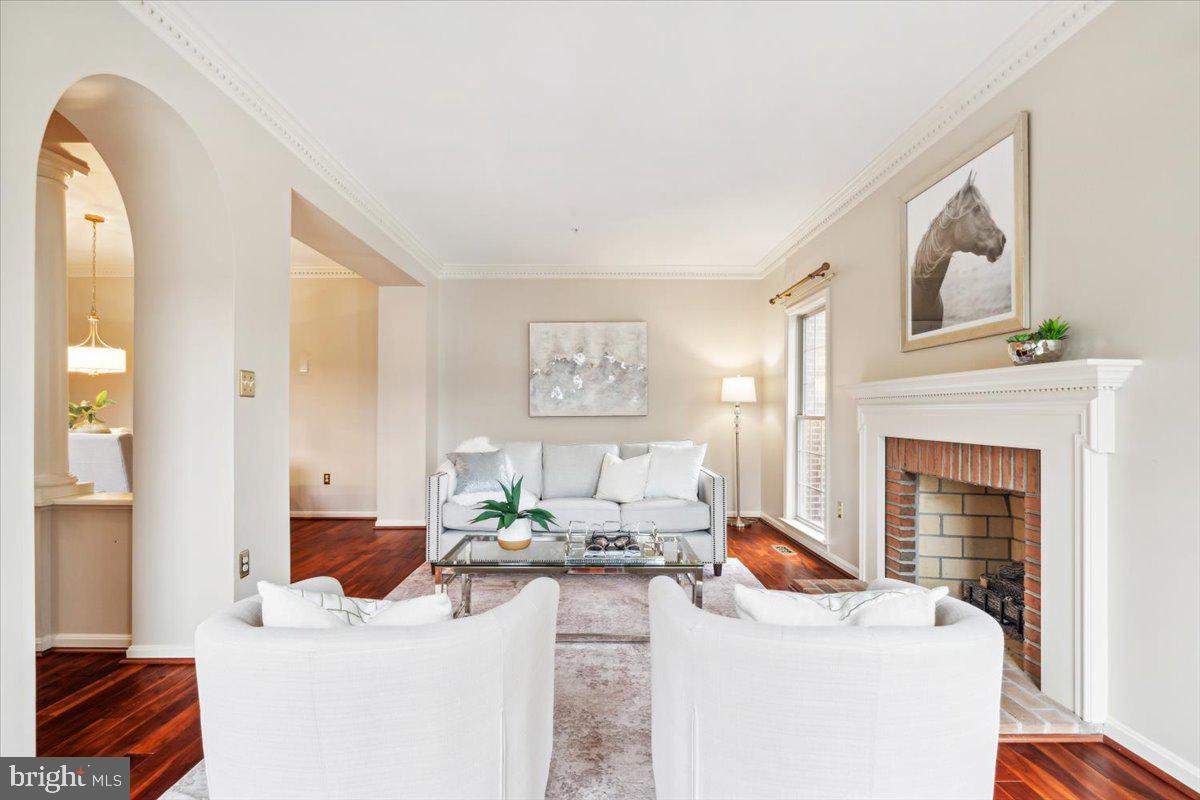 WORMANS MILL - Residential