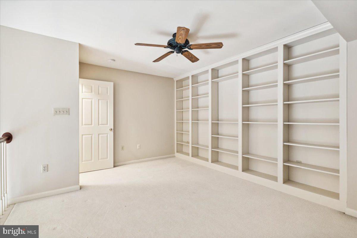 WORMANS MILL - Residential