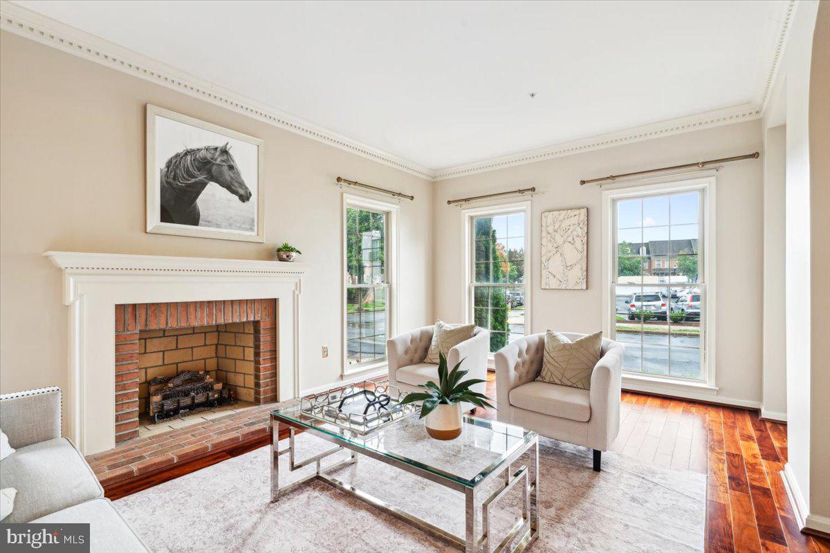 WORMANS MILL - Residential