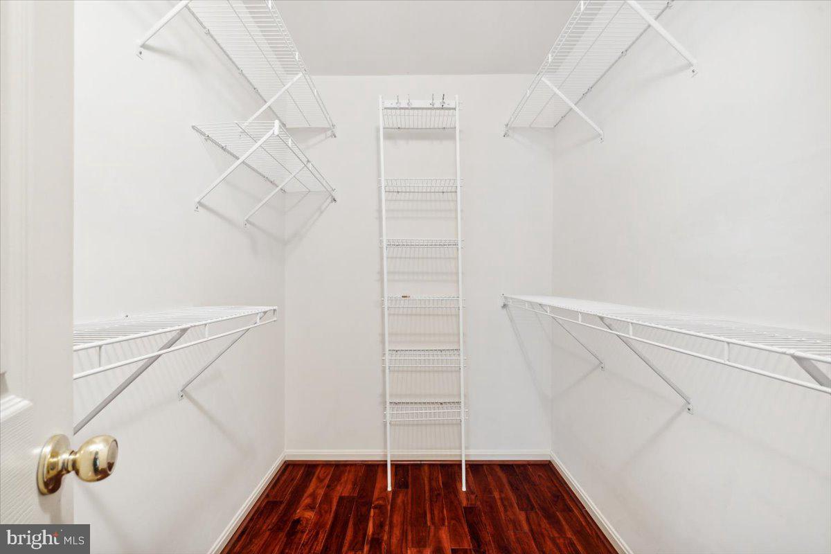 WORMANS MILL - Residential