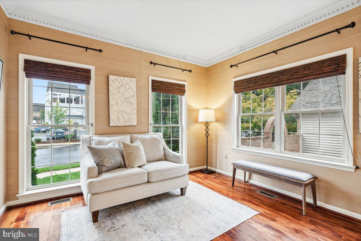 WORMANS MILL - Residential