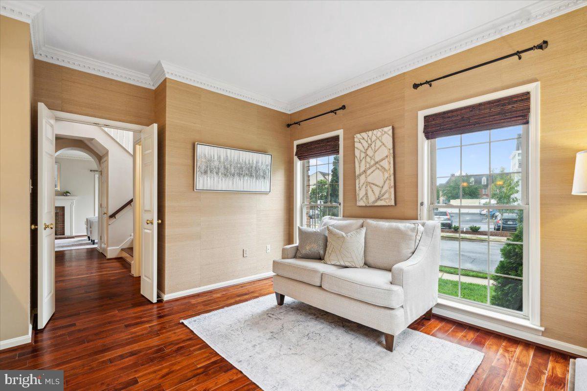 WORMANS MILL - Residential