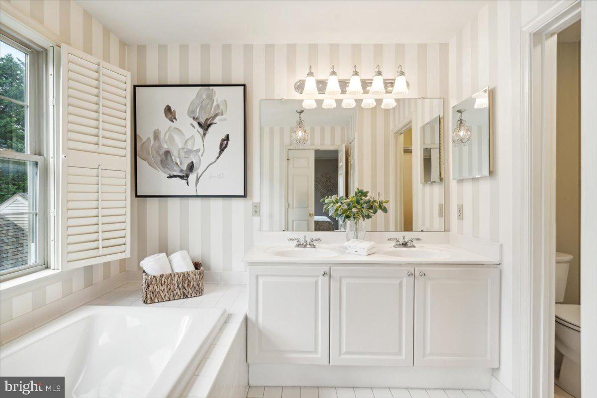 WORMANS MILL - Residential