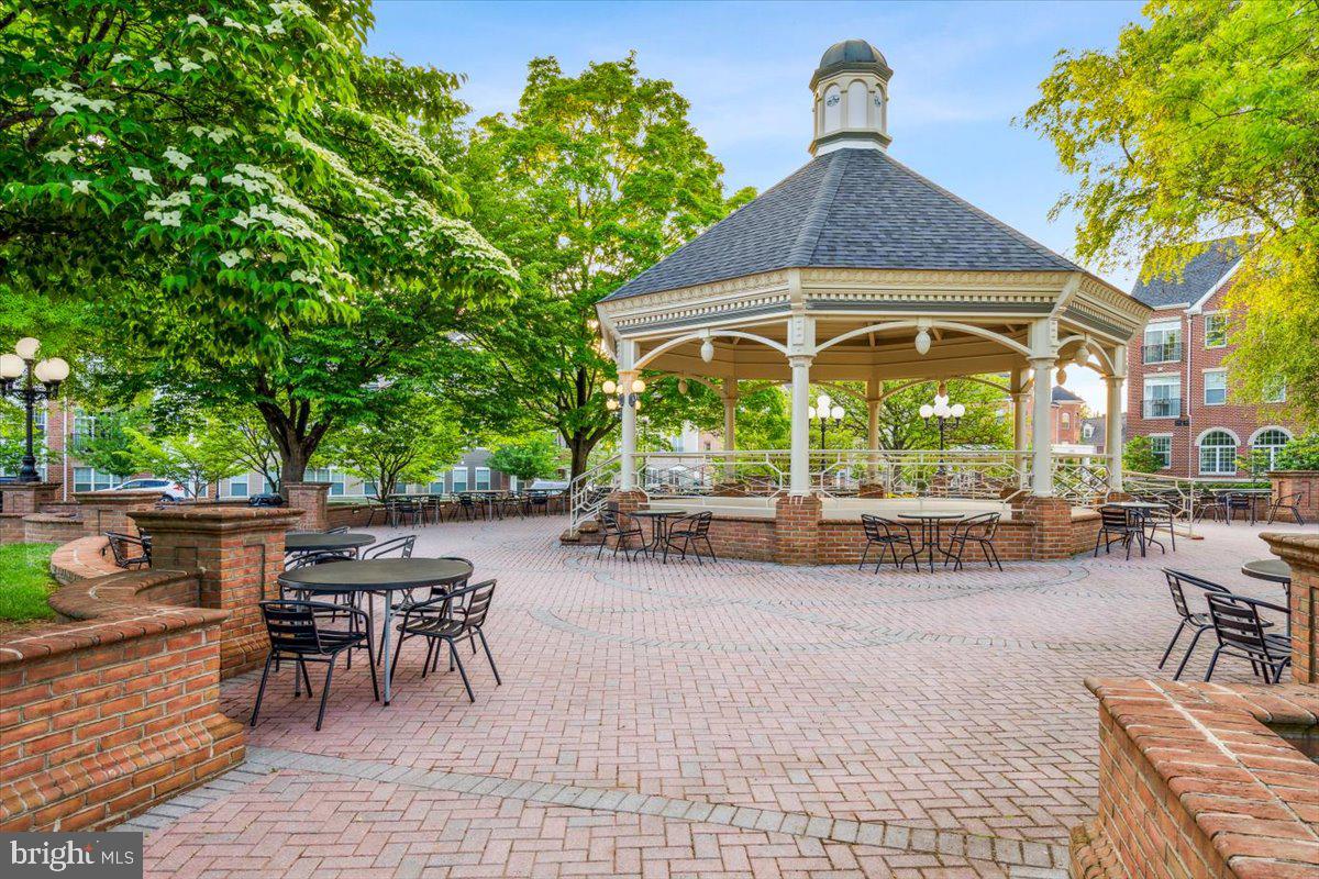 WORMANS MILL - Residential