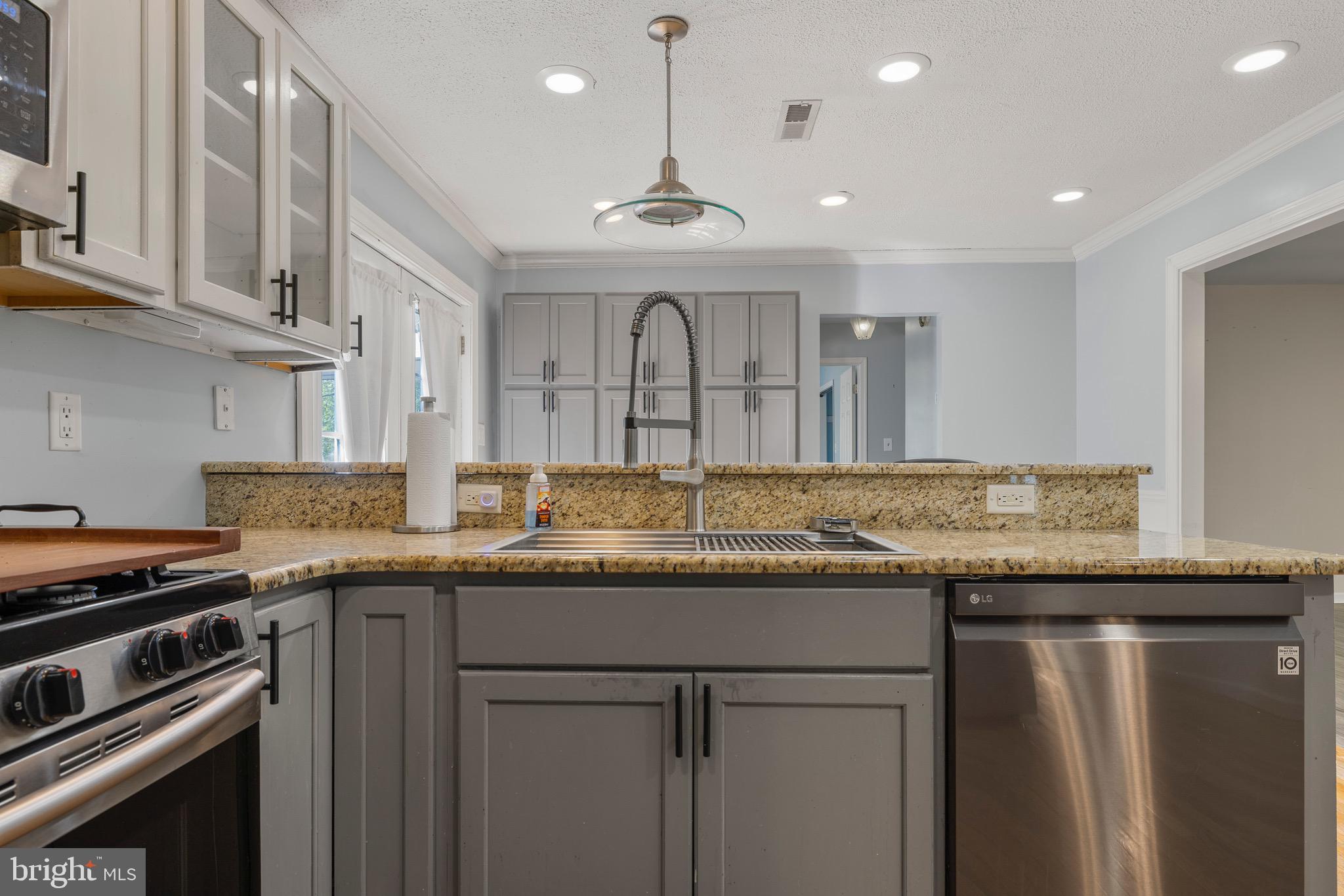 FOX GRAPE FARMS - Residential