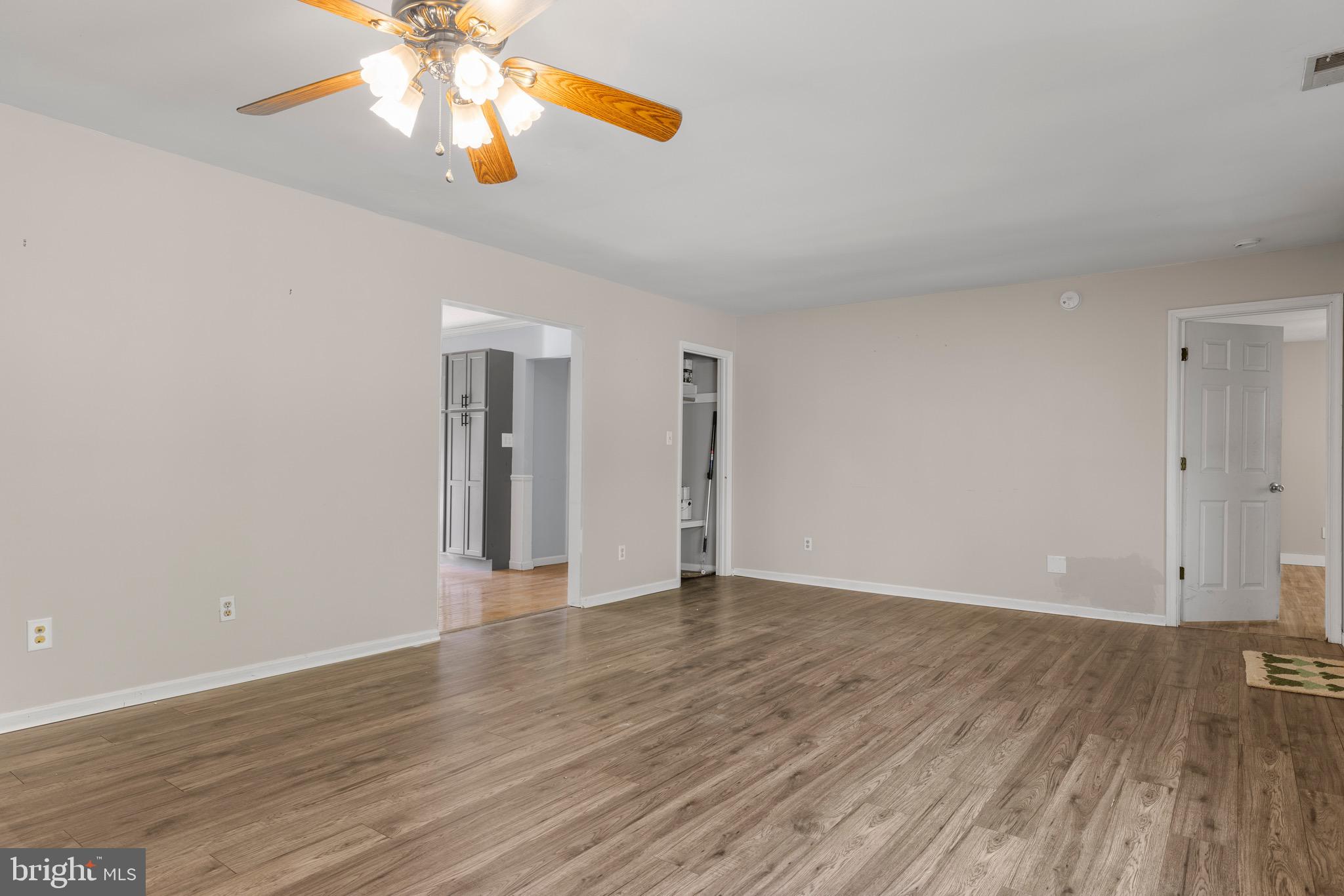 FOX GRAPE FARMS - Residential