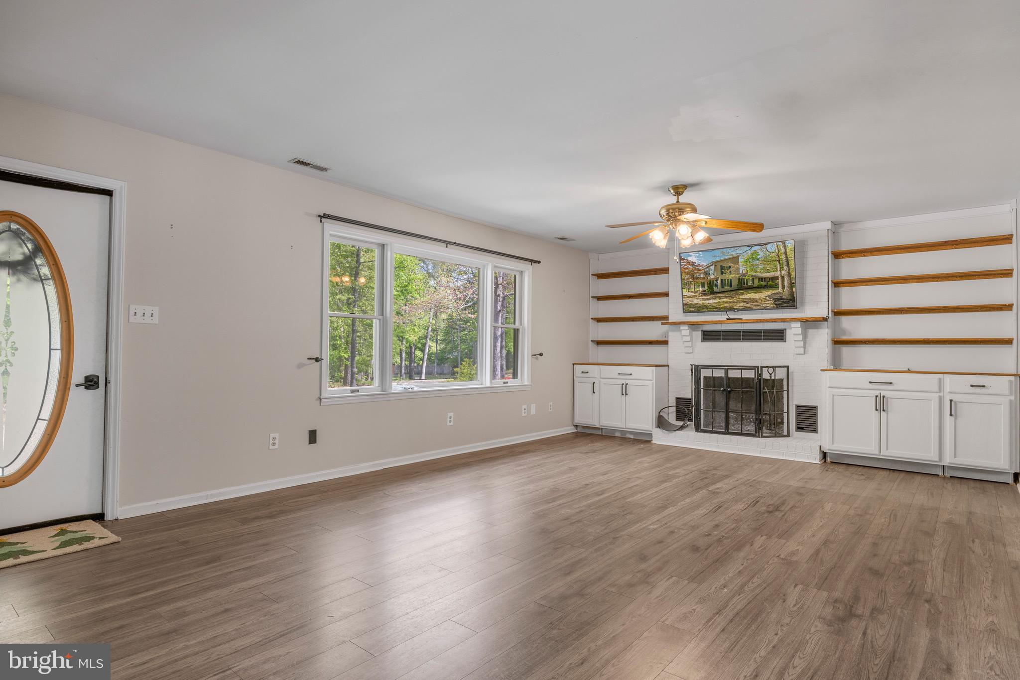 FOX GRAPE FARMS - Residential