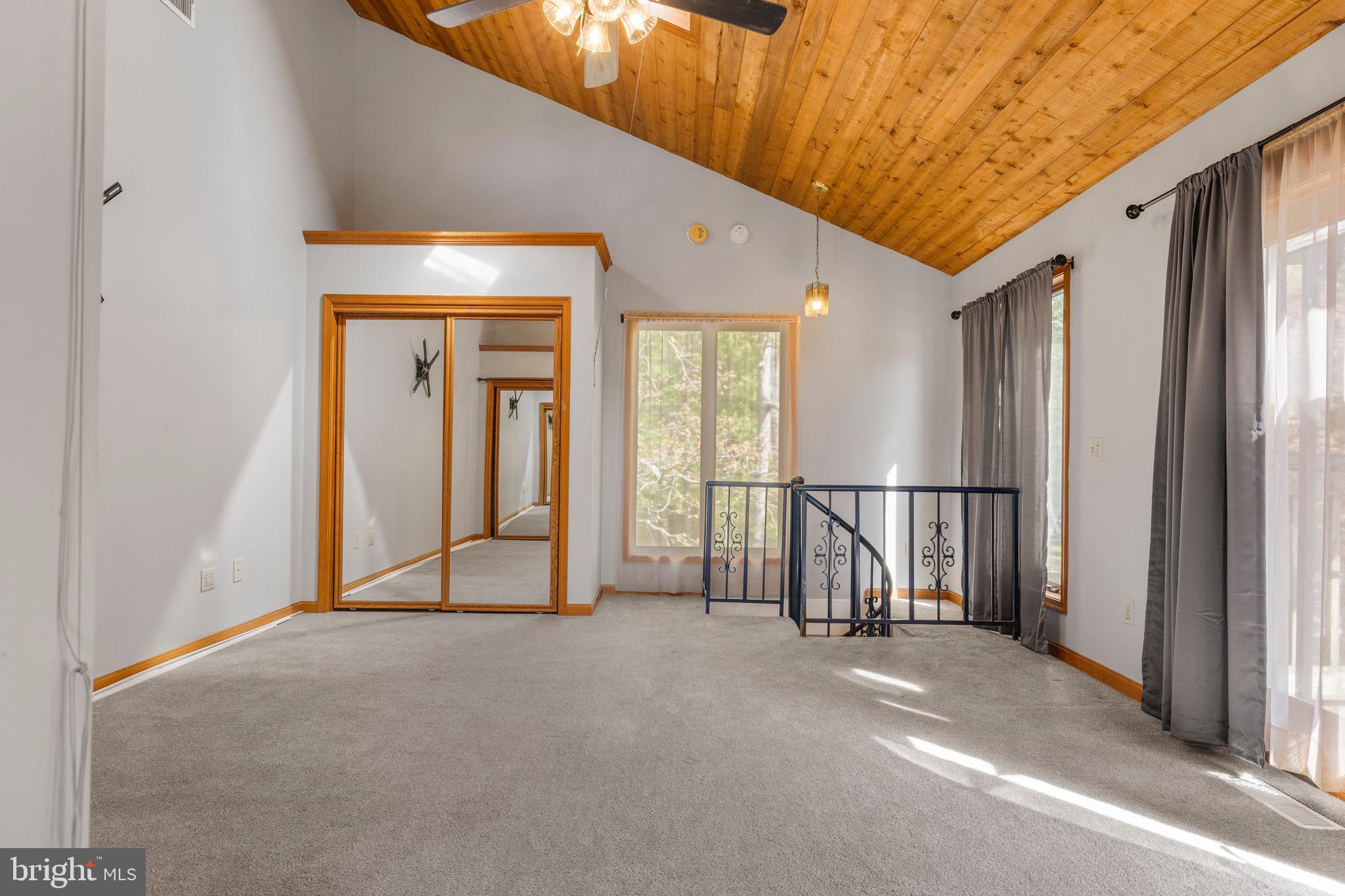 FOX GRAPE FARMS - Residential