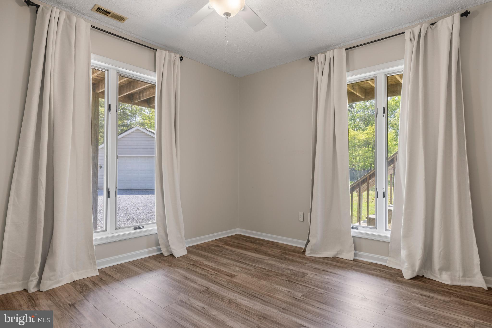 FOX GRAPE FARMS - Residential