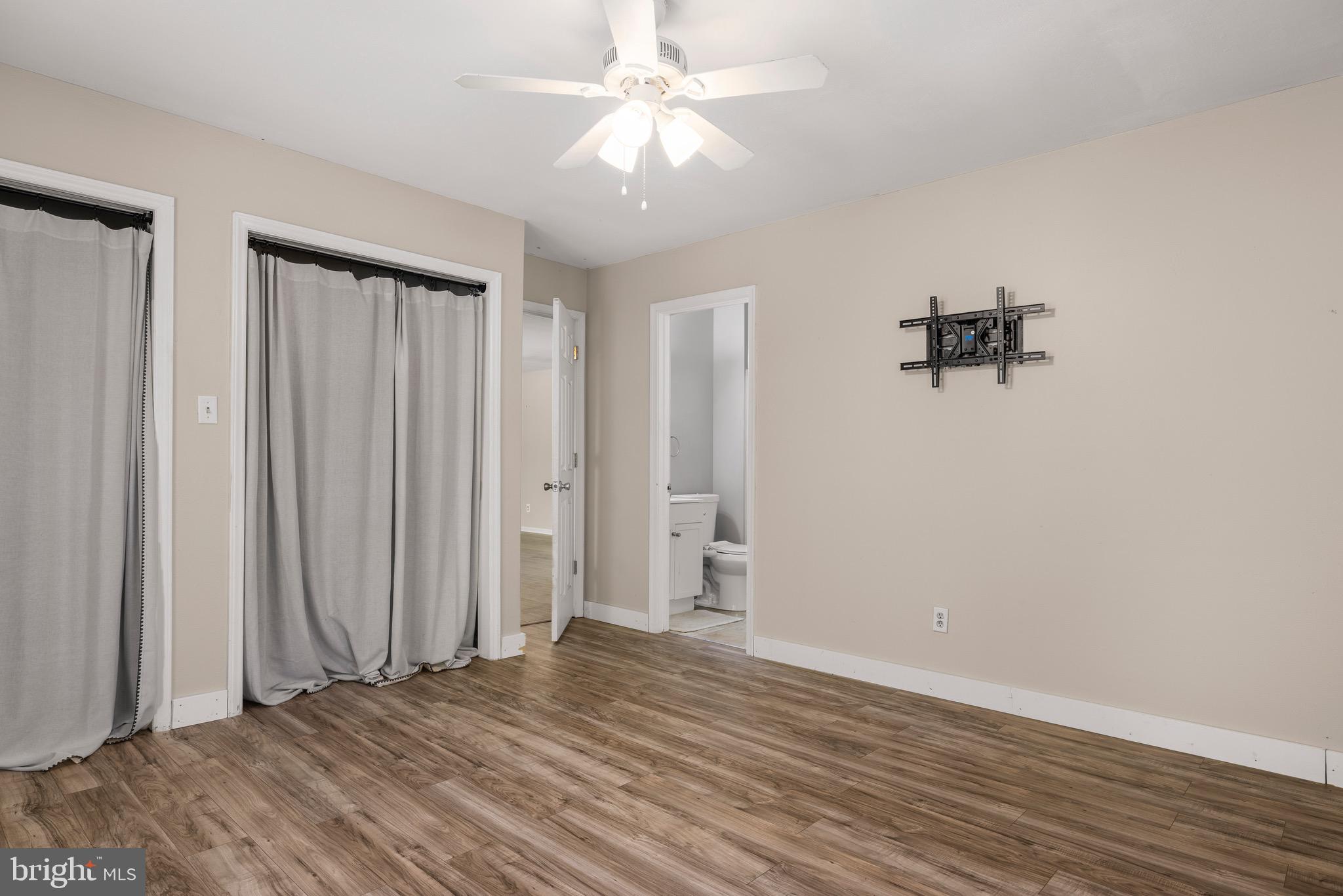 FOX GRAPE FARMS - Residential