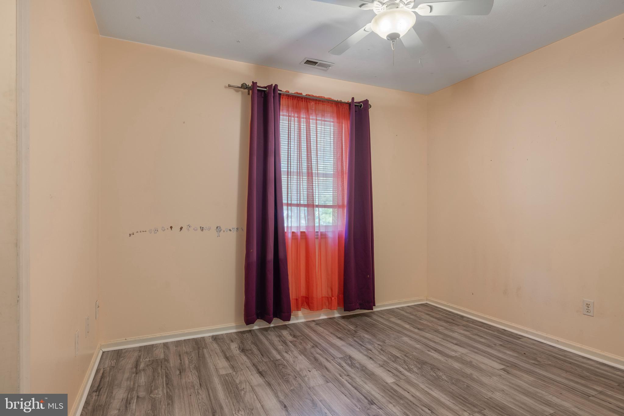 FOX GRAPE FARMS - Residential