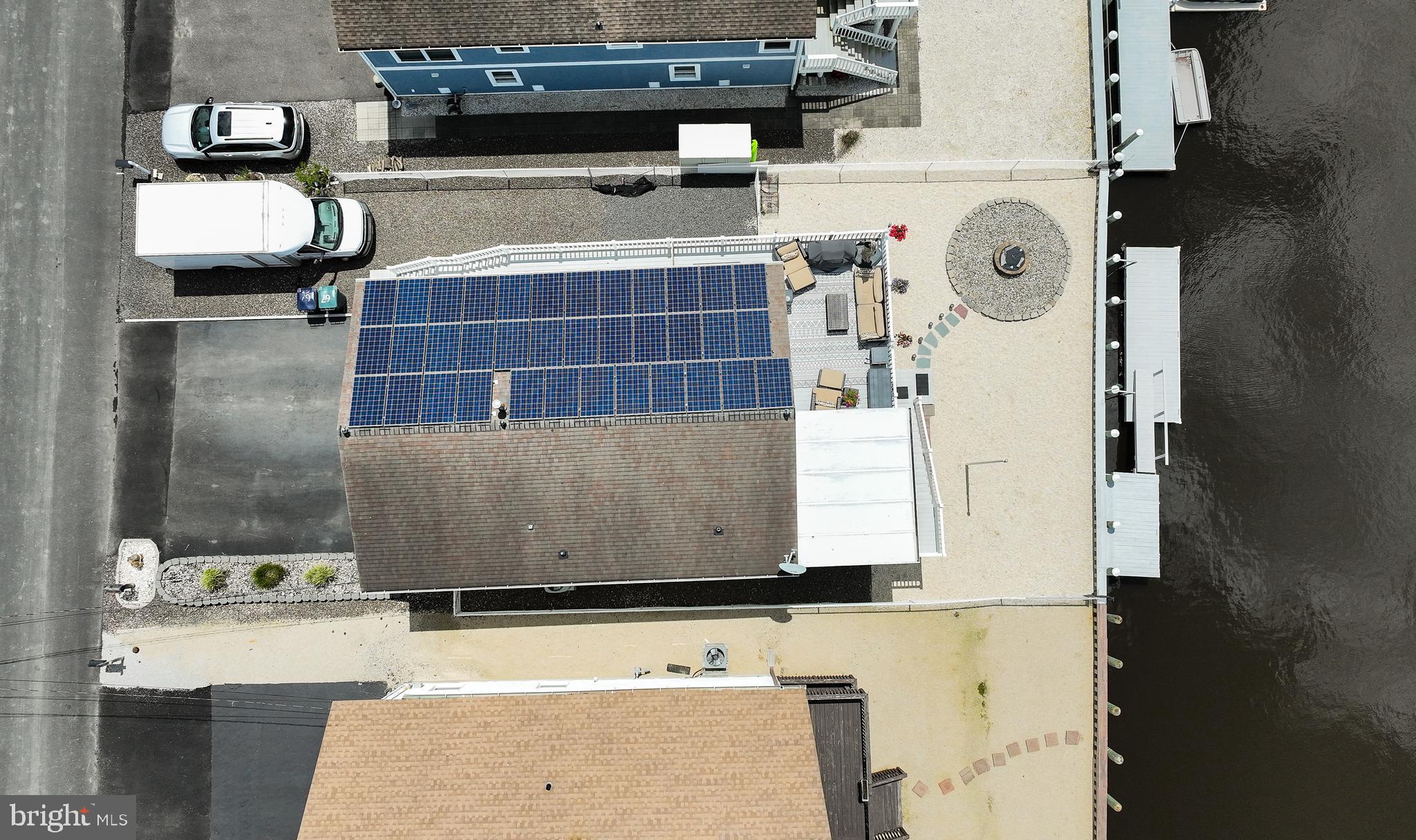 HOLLY LAKE - Residential