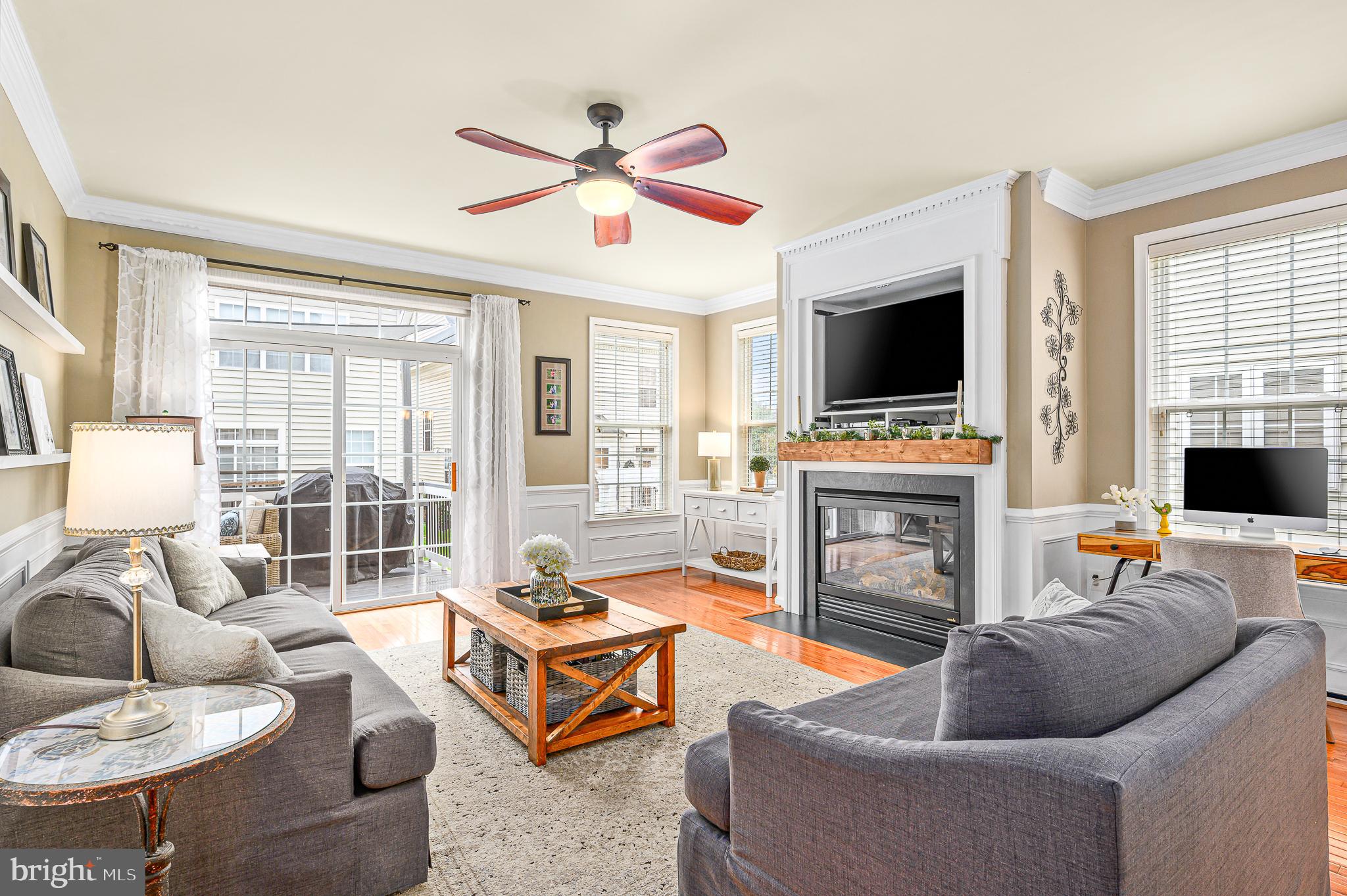 HAYMARKET STATION - Residential