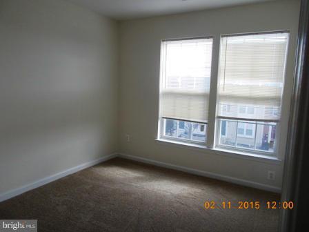 LAKELAND PLACE - Residential