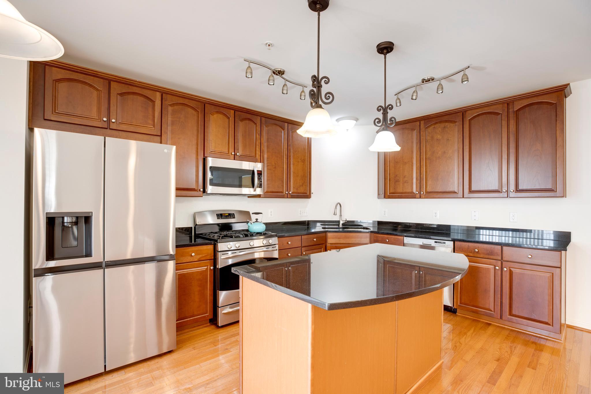 RESIDENCES AT BRAMBLETON - Residential Lease