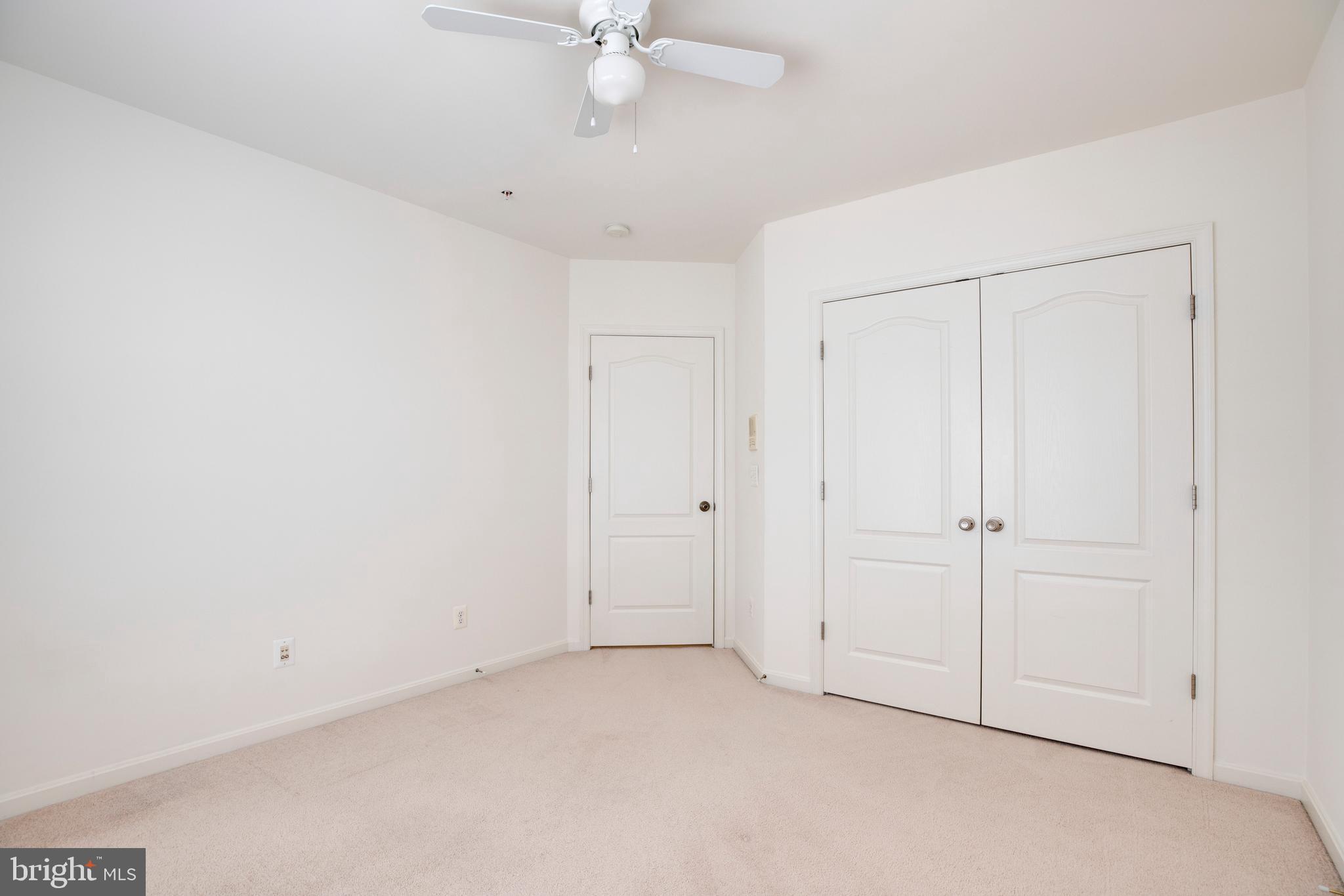 RESIDENCES AT BRAMBLETON - Residential Lease