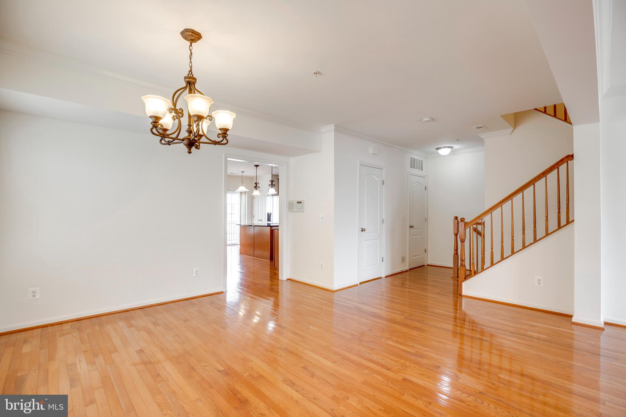 RESIDENCES AT BRAMBLETON - Residential Lease