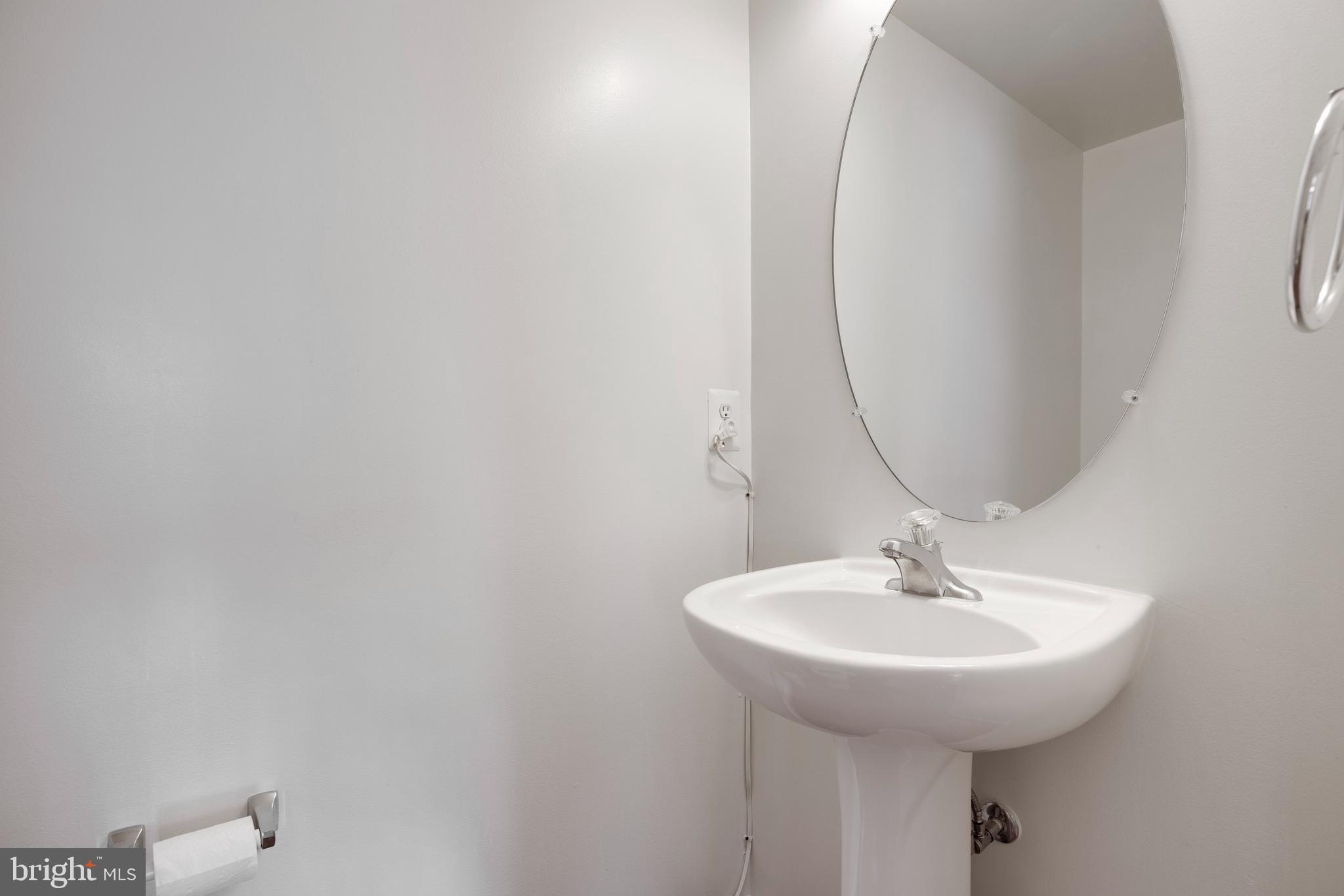 RESIDENCES AT BRAMBLETON - Residential Lease