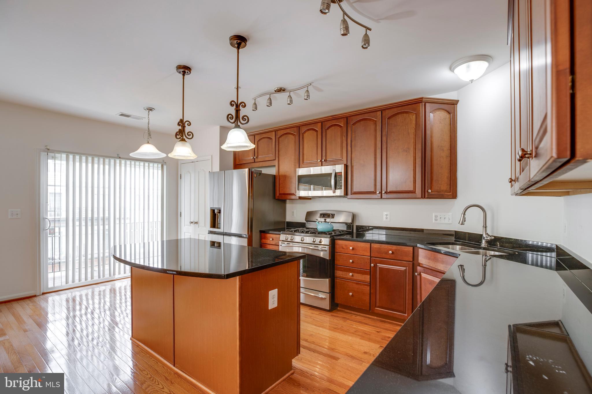 RESIDENCES AT BRAMBLETON - Residential Lease