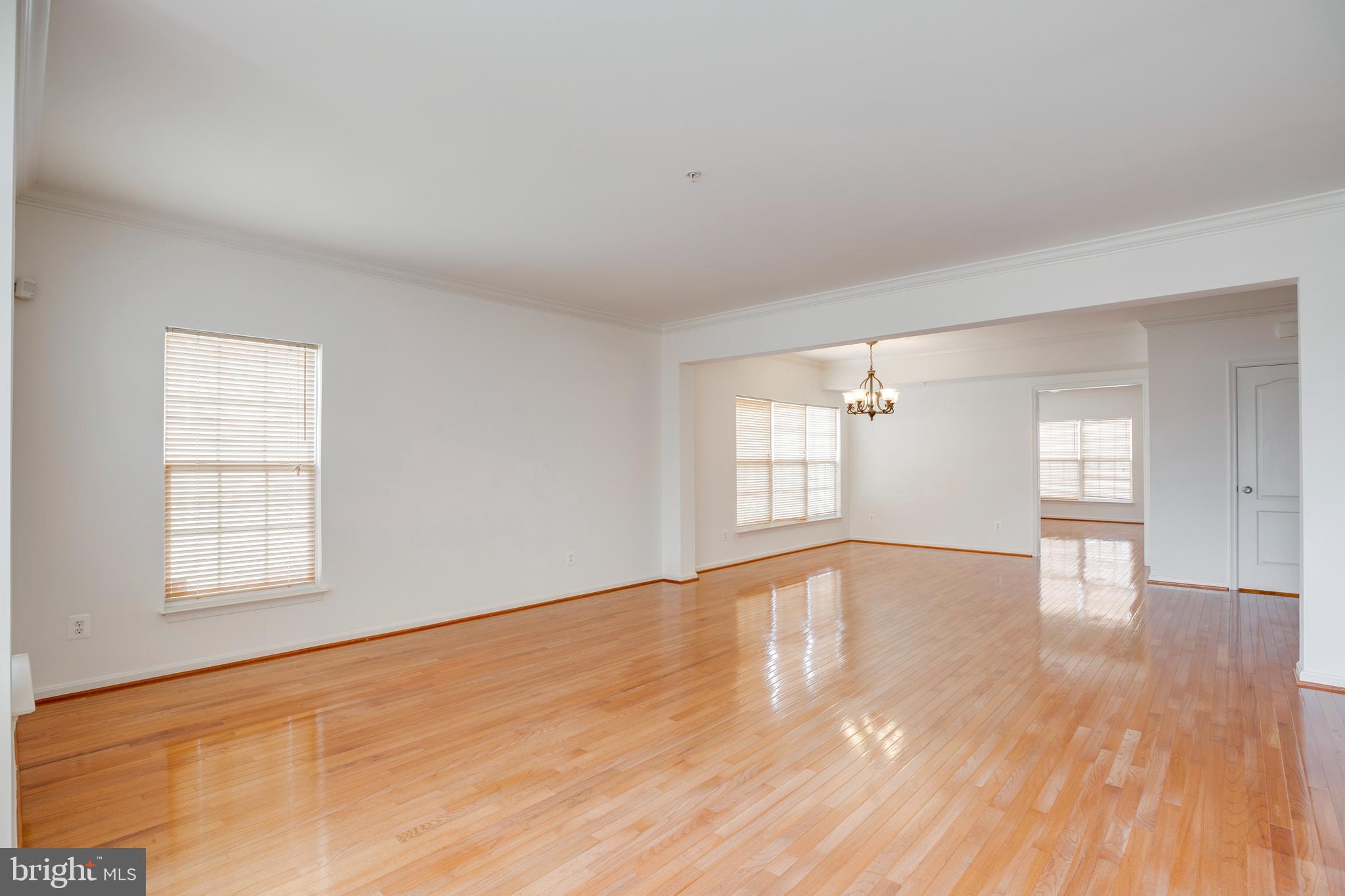 RESIDENCES AT BRAMBLETON - Residential Lease