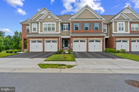 Photo of 2609 Vardon Lane, ELLICOTT CITY, MD 21042 (MLS # MDHW2070340)