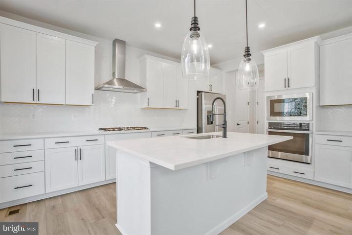 5 BROOKS NOLEN WAY