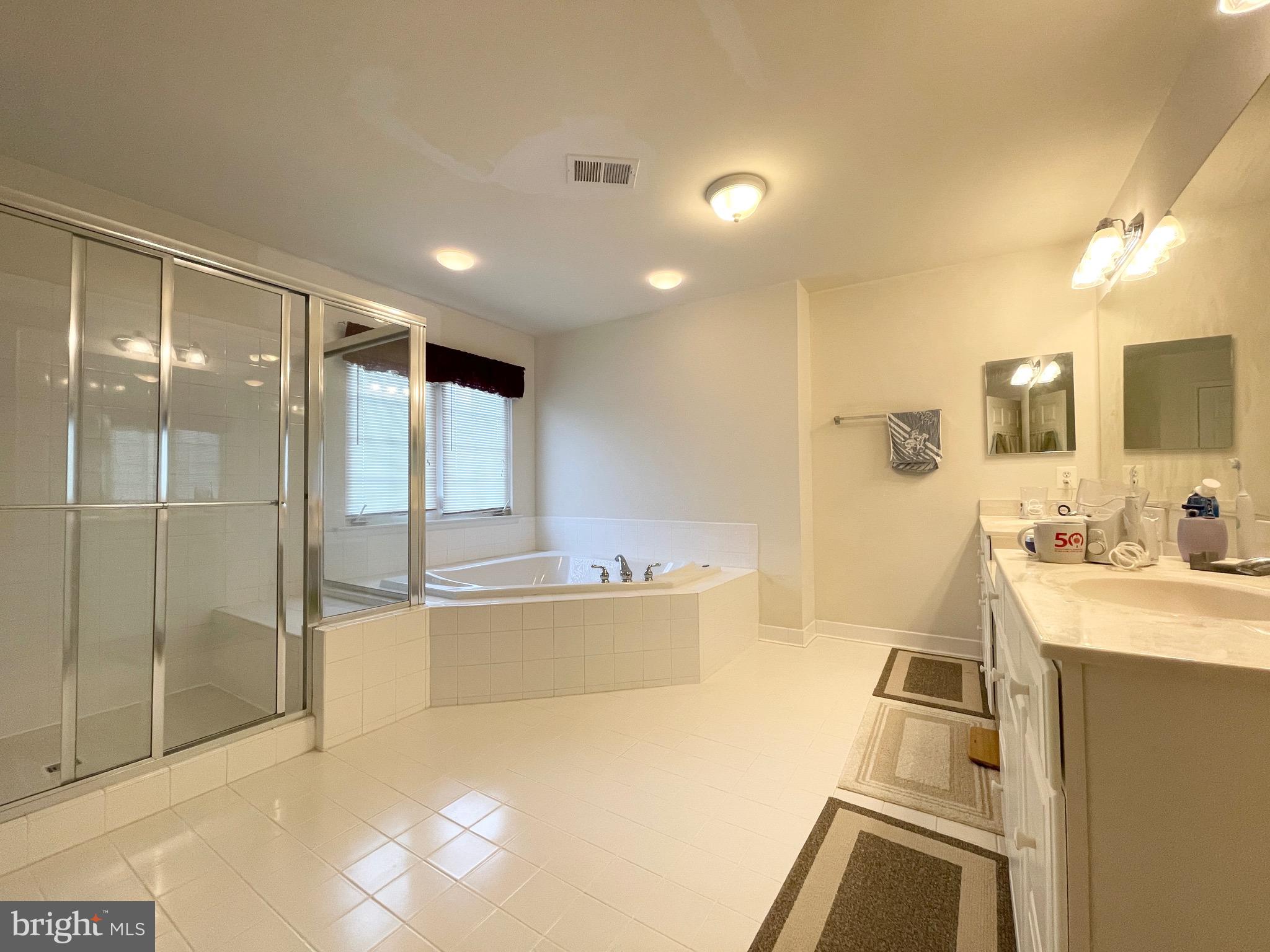 VILLAGES OF URBANA - Residential