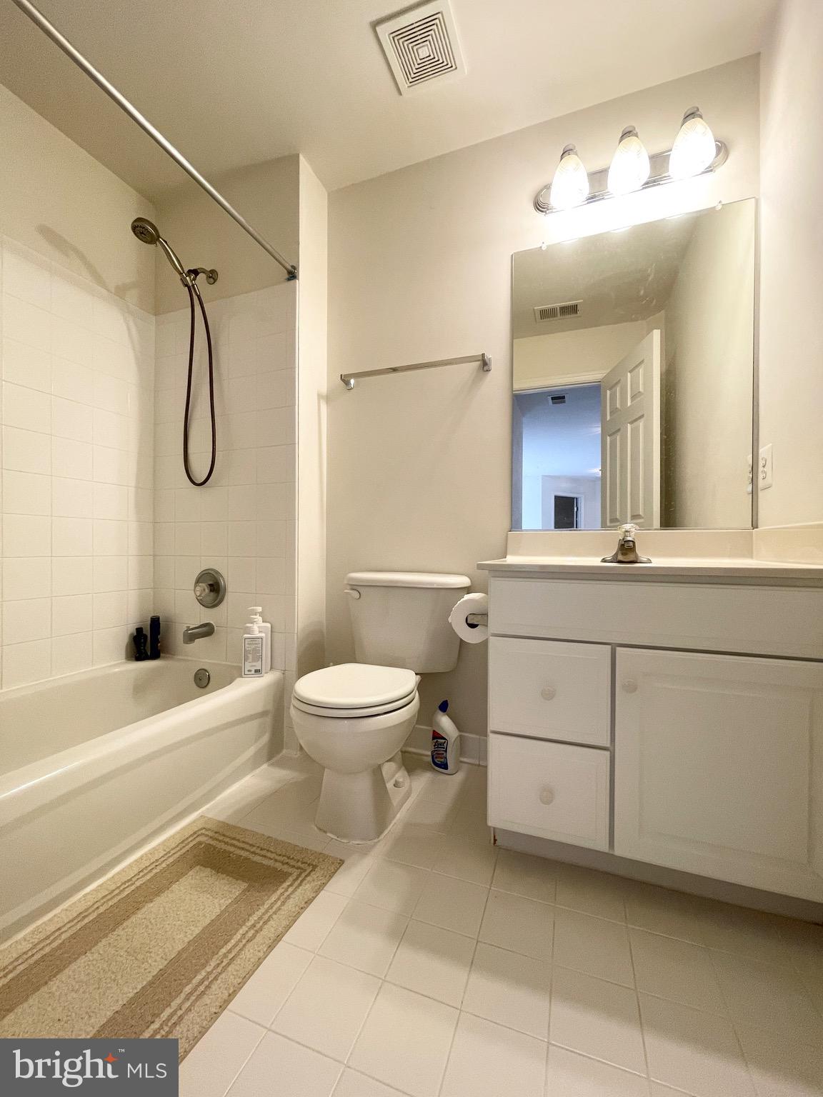 VILLAGES OF URBANA - Residential