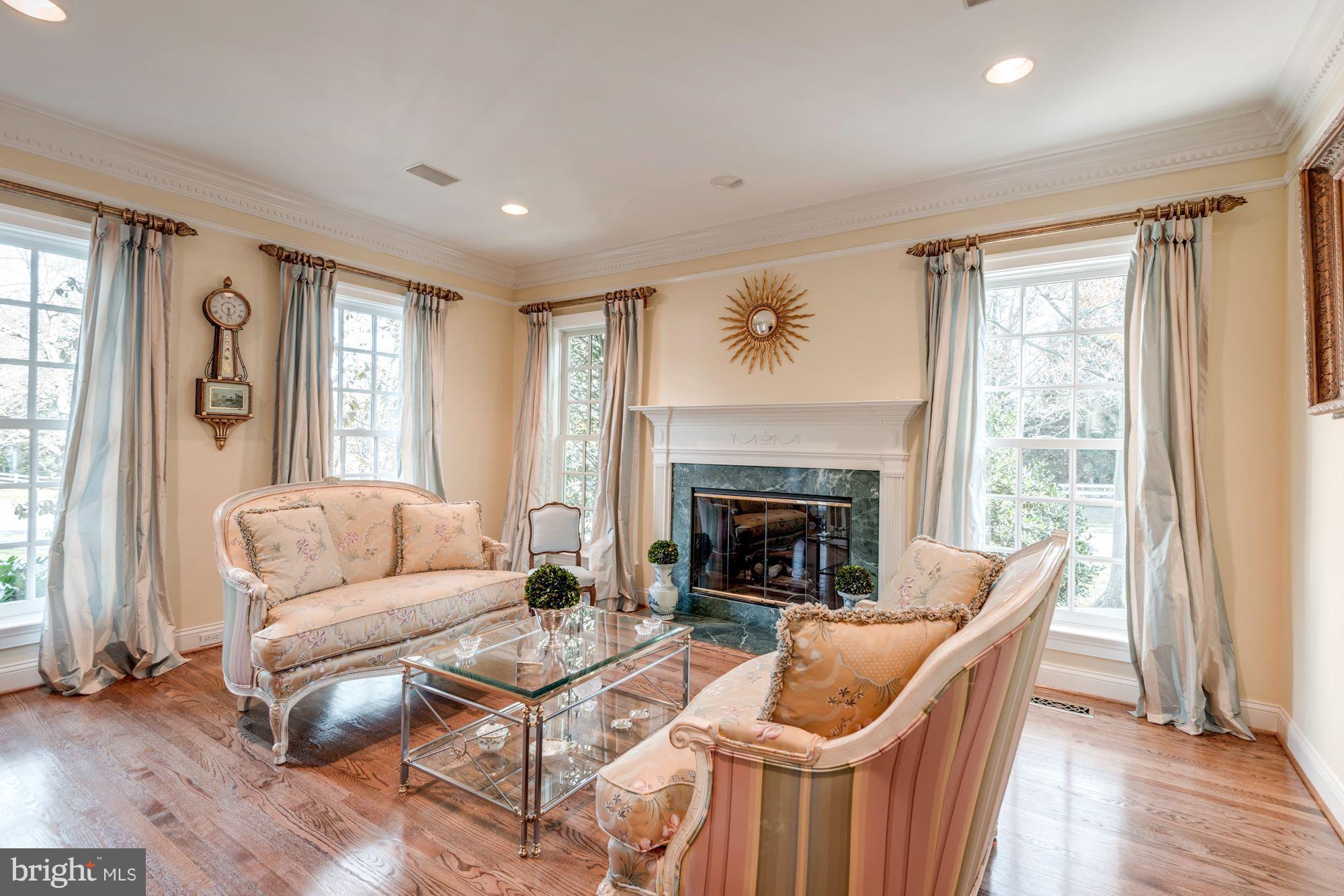 AVENEL - Residential