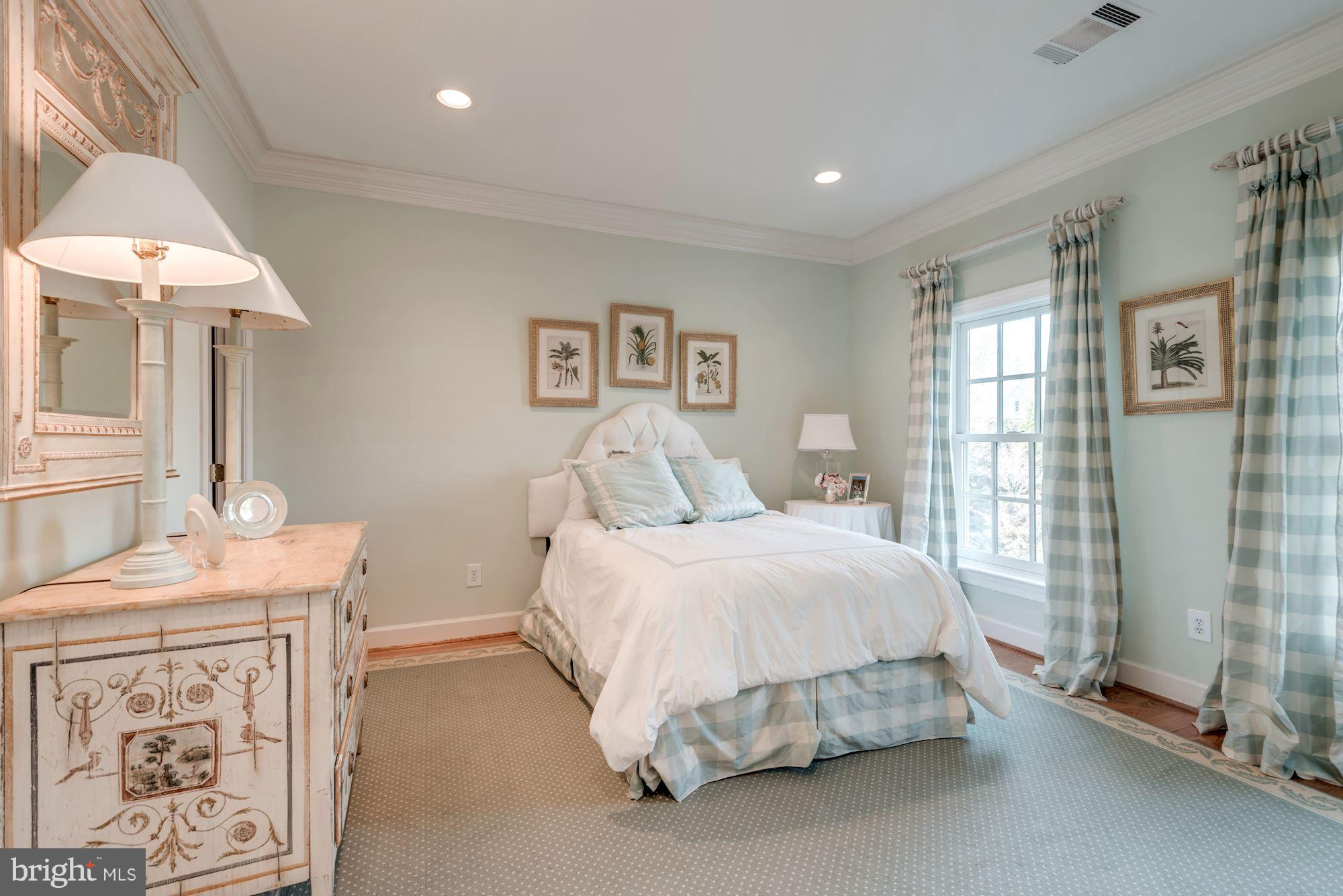 AVENEL - Residential