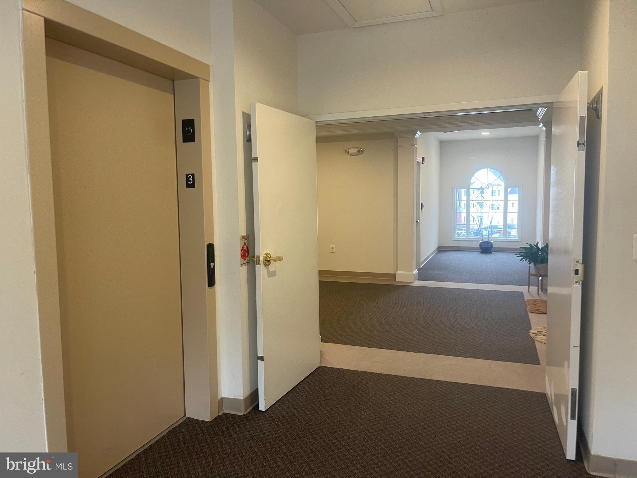 IRWINS CHOICE - Residential Lease