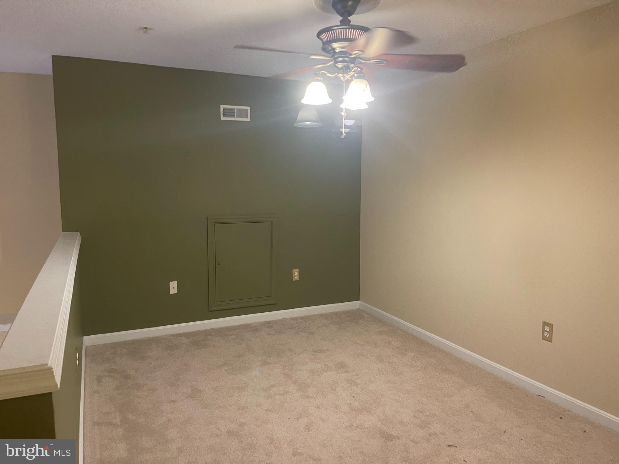 IRWINS CHOICE - Residential Lease