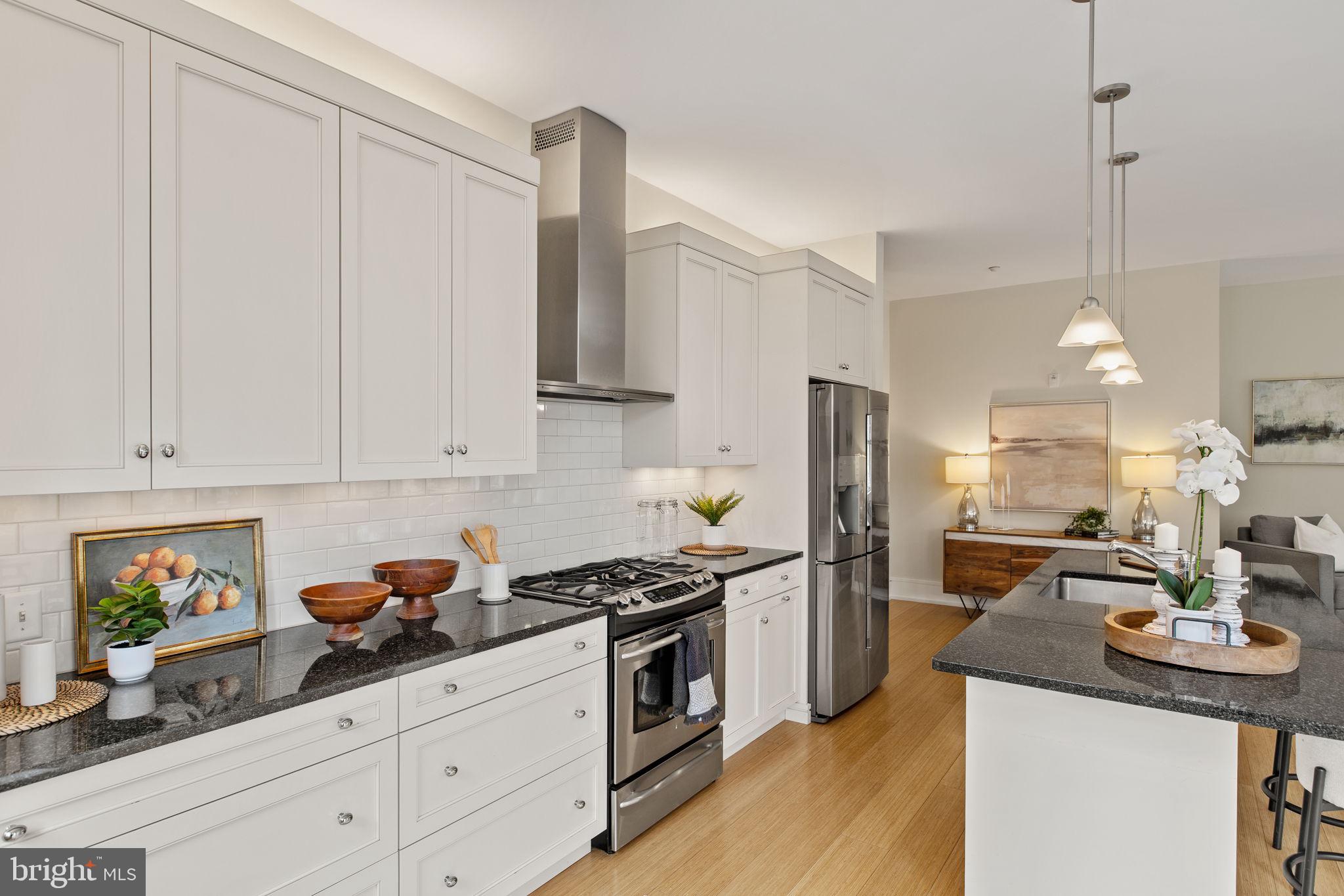 PEMBROKE NORTH - Residential