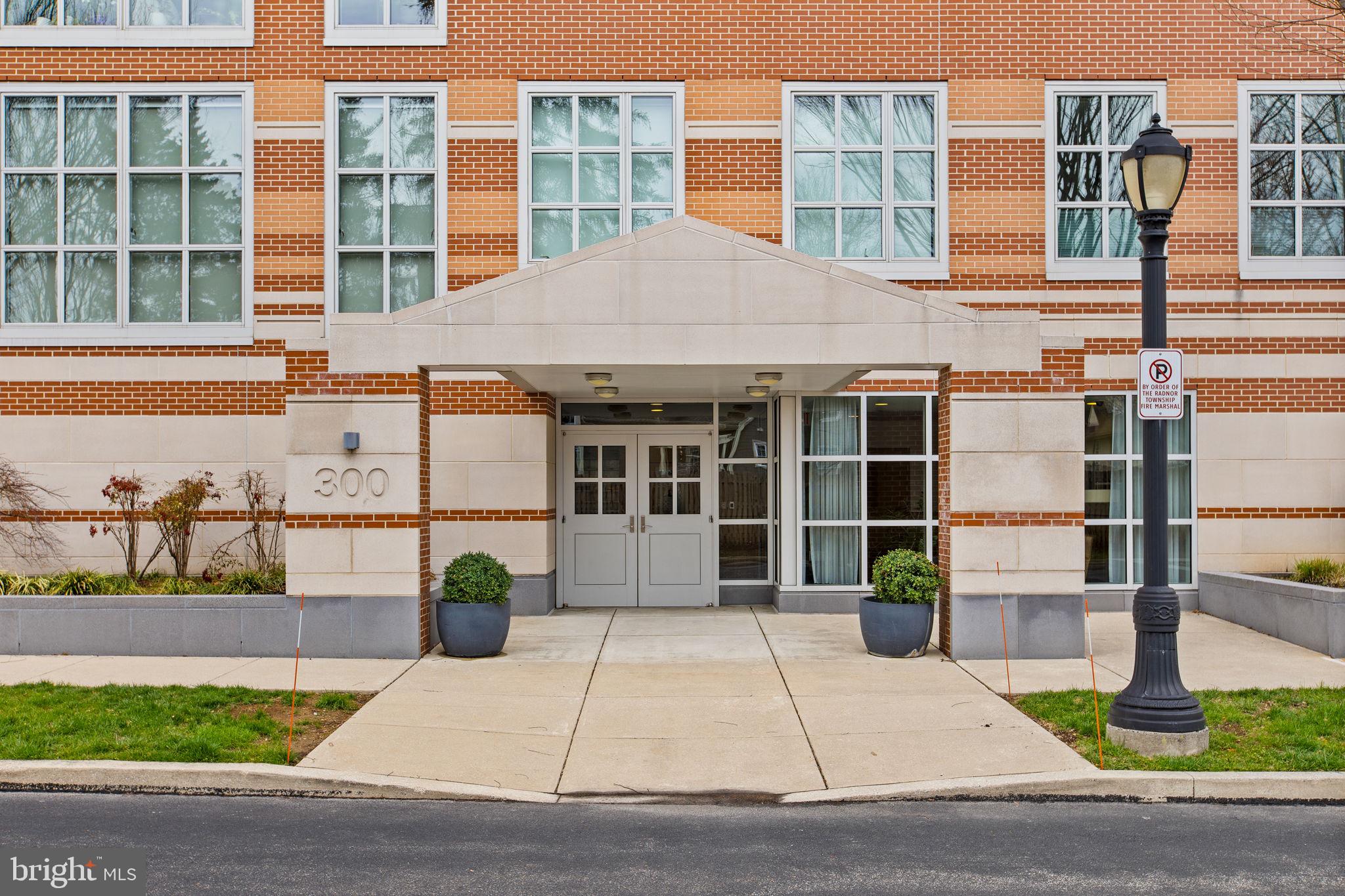 PEMBROKE NORTH - Residential