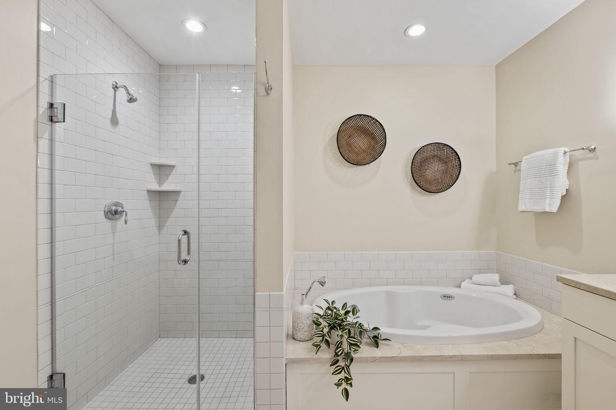 PEMBROKE NORTH - Residential