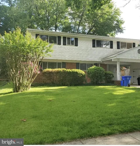 614 Hillsboro Drive, Silver Spring, MD MLS: MDMC2180308