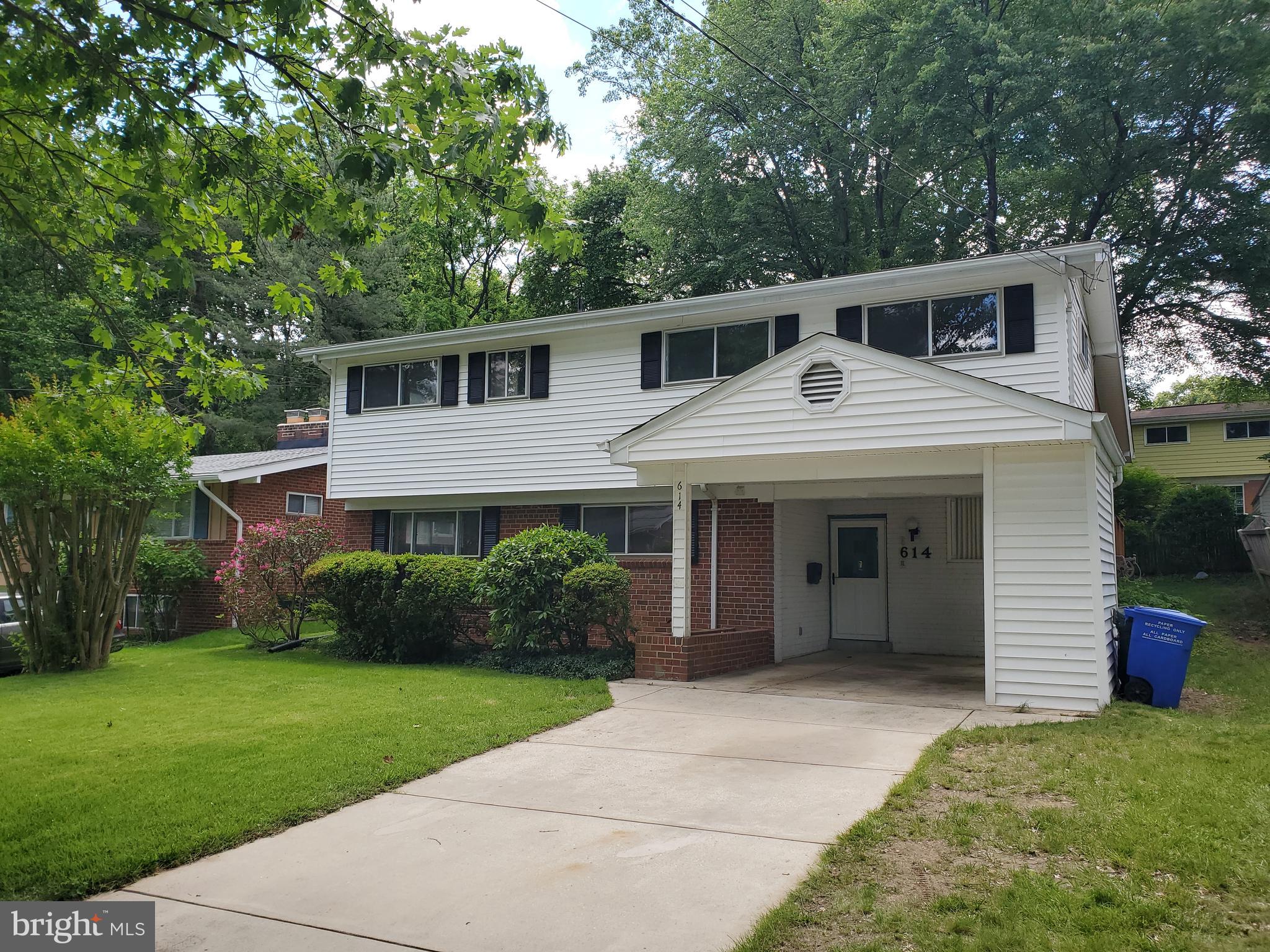 614 HILLSBORO DRIVE