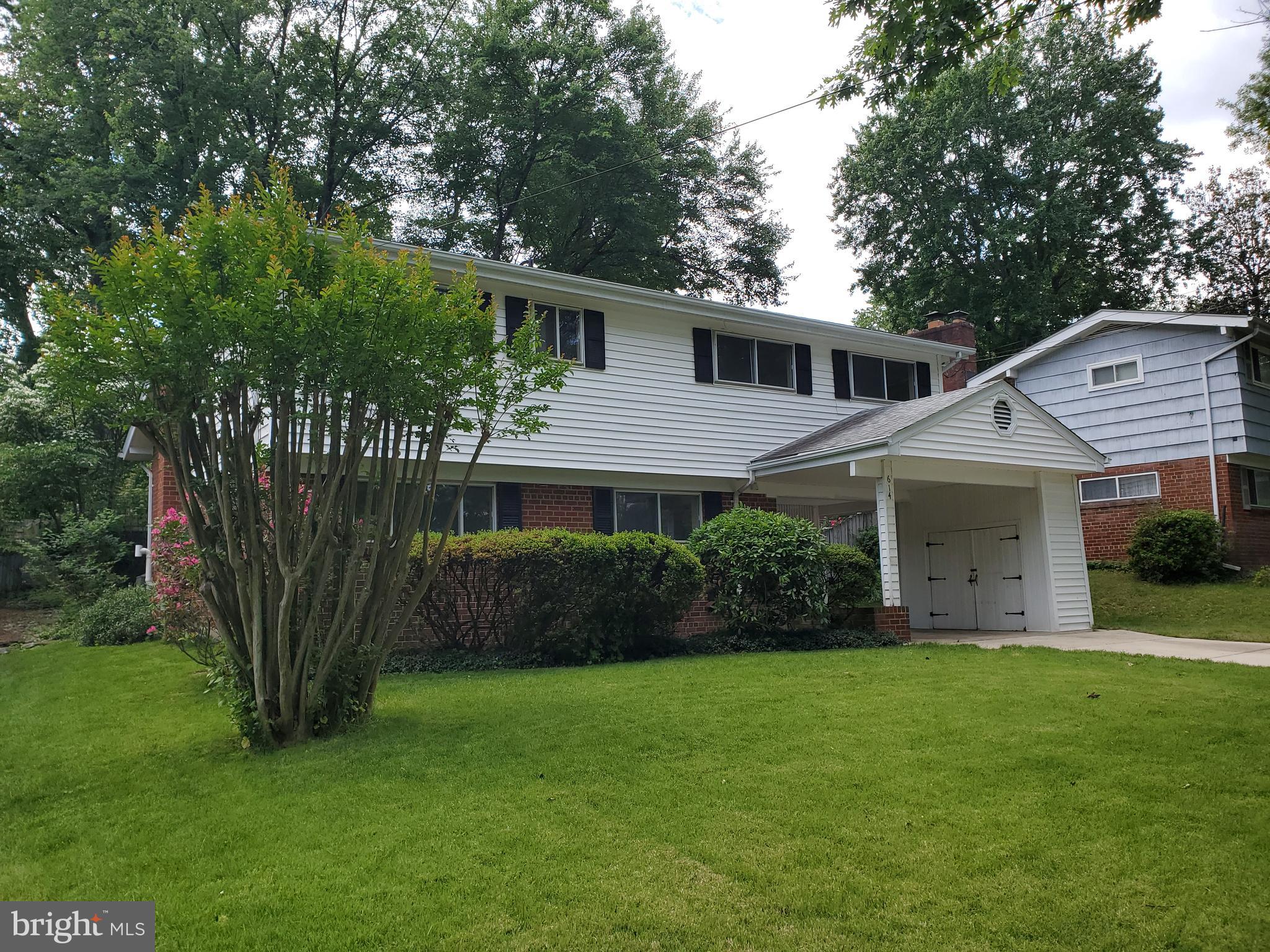 614 HILLSBORO DRIVE