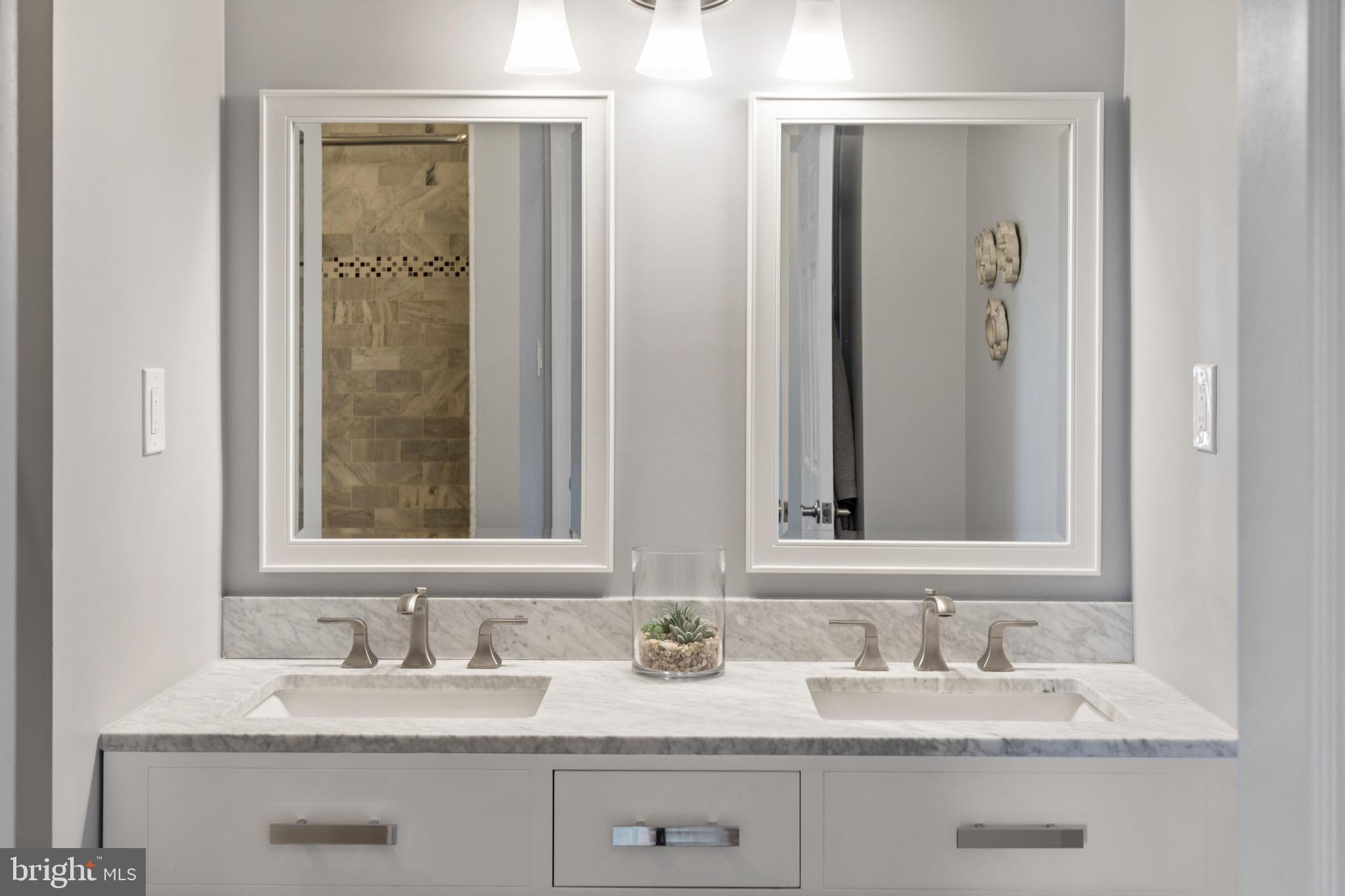 ESTS AT WINDLESTRA - Residential